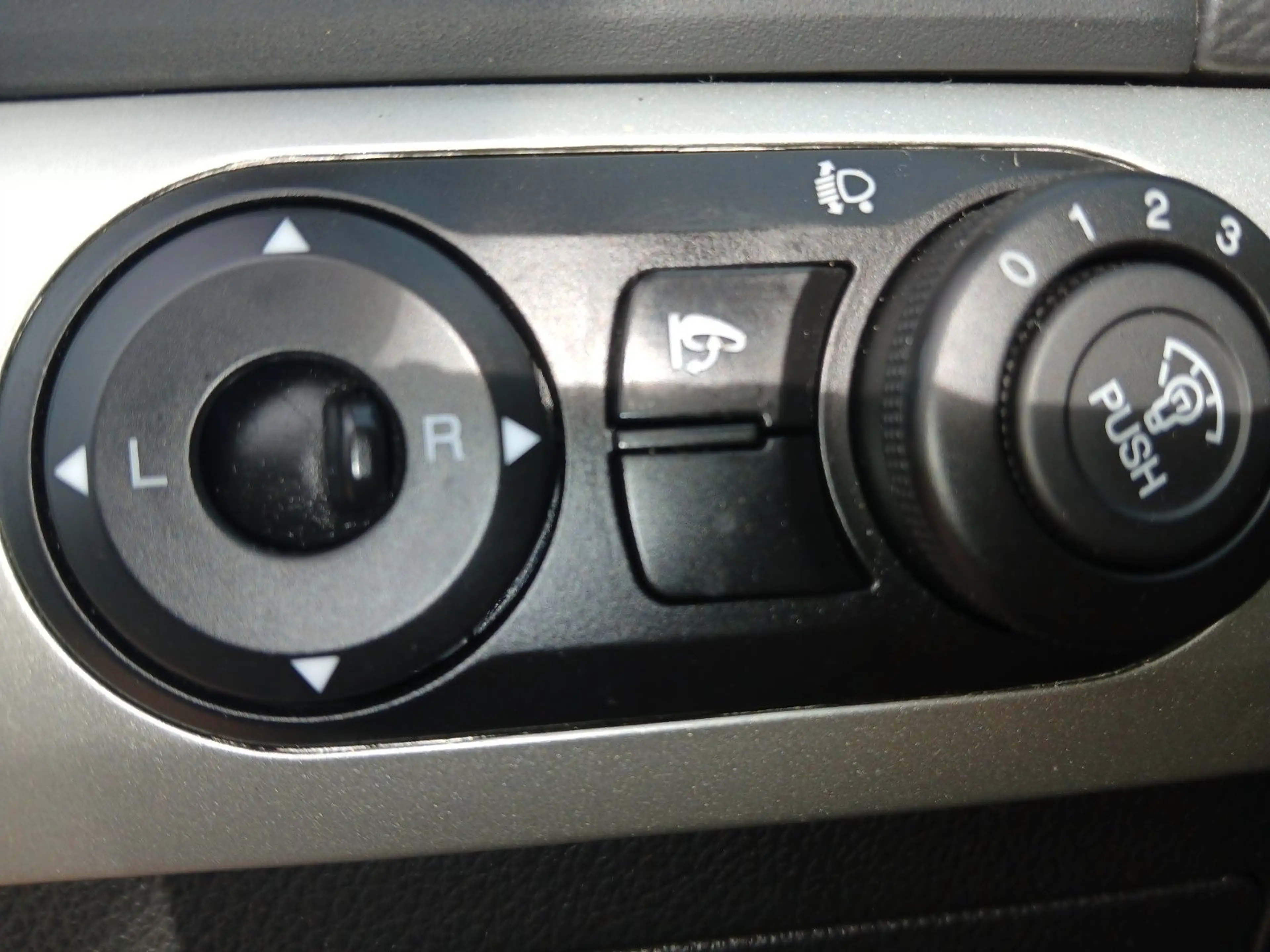 Chevrolet Captiva 2.4 LS 2WD 5-Sitzer BT-ALU-TOP"1 HAND"" — photo 15