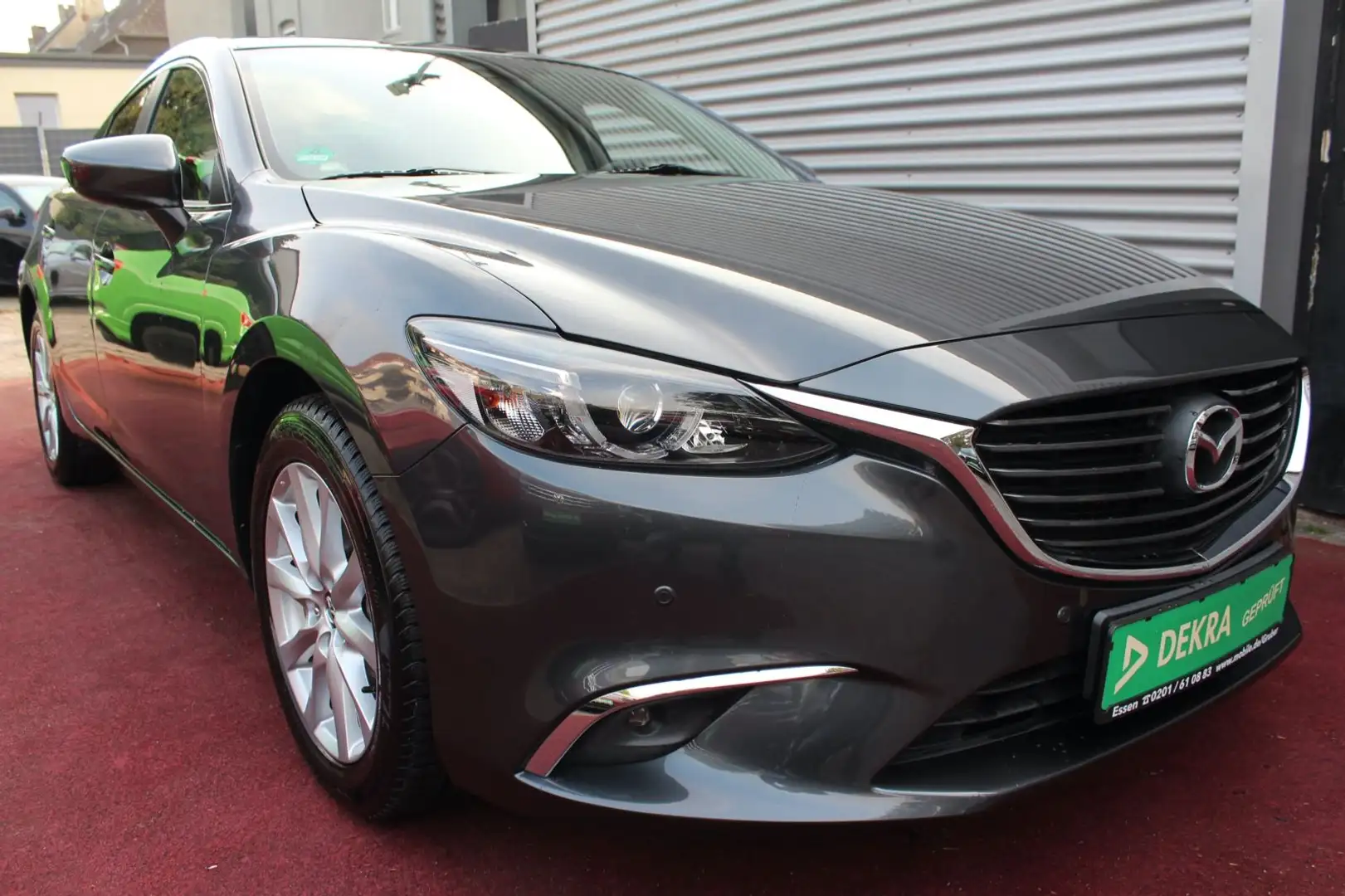 Mazda 6 EXCLUSIVE-LINE KLIMA NAVI LED PDC 17.ZOLL 1.Hd Grau - 2