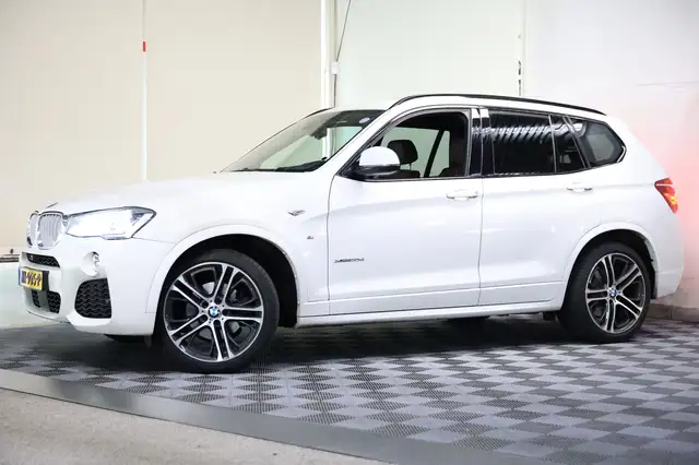 BMW X3 view 7