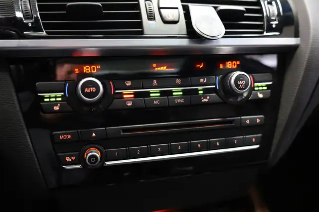 BMW X3 view 19