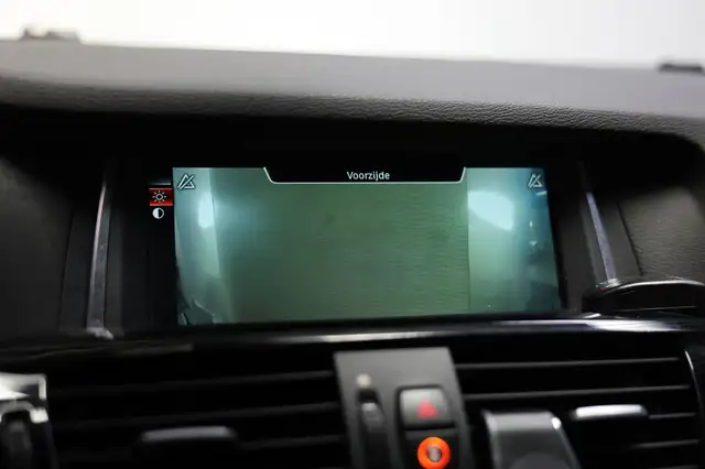 BMW X3 view 24