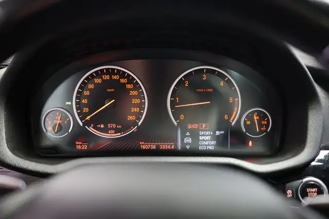 BMW X3 view 23