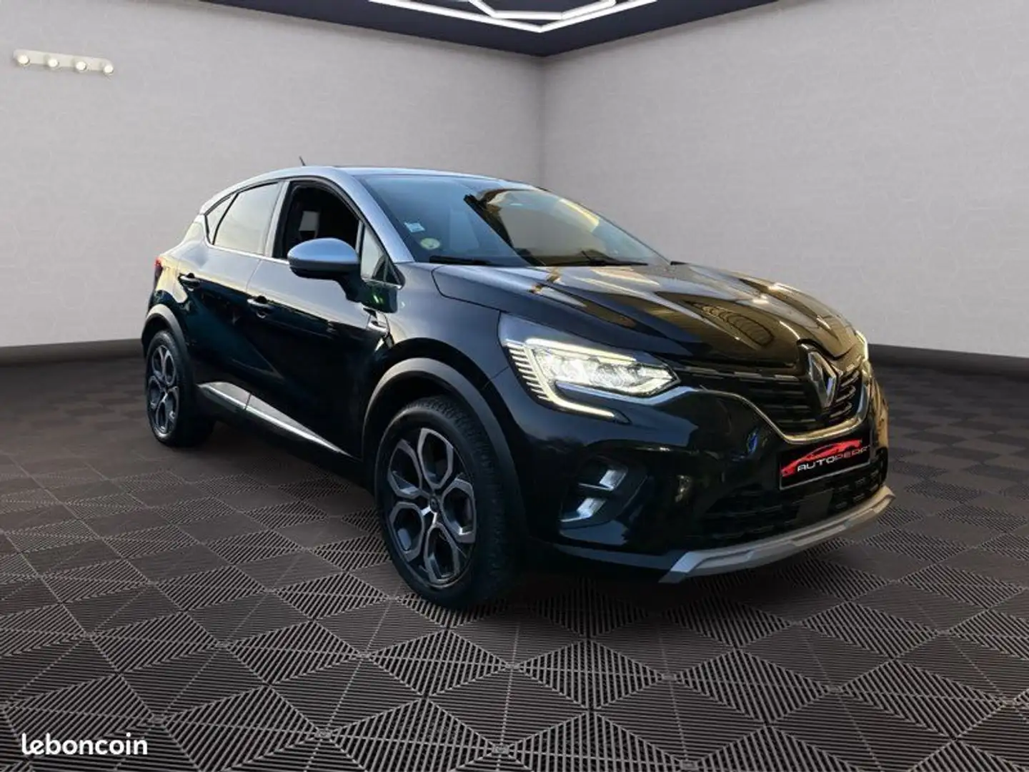 Renault Captur Blue dCi 115 EDC Intens boîte automatique Clim- gps-radar de recul- palette au volant regulateur carplay Schwarz - 2