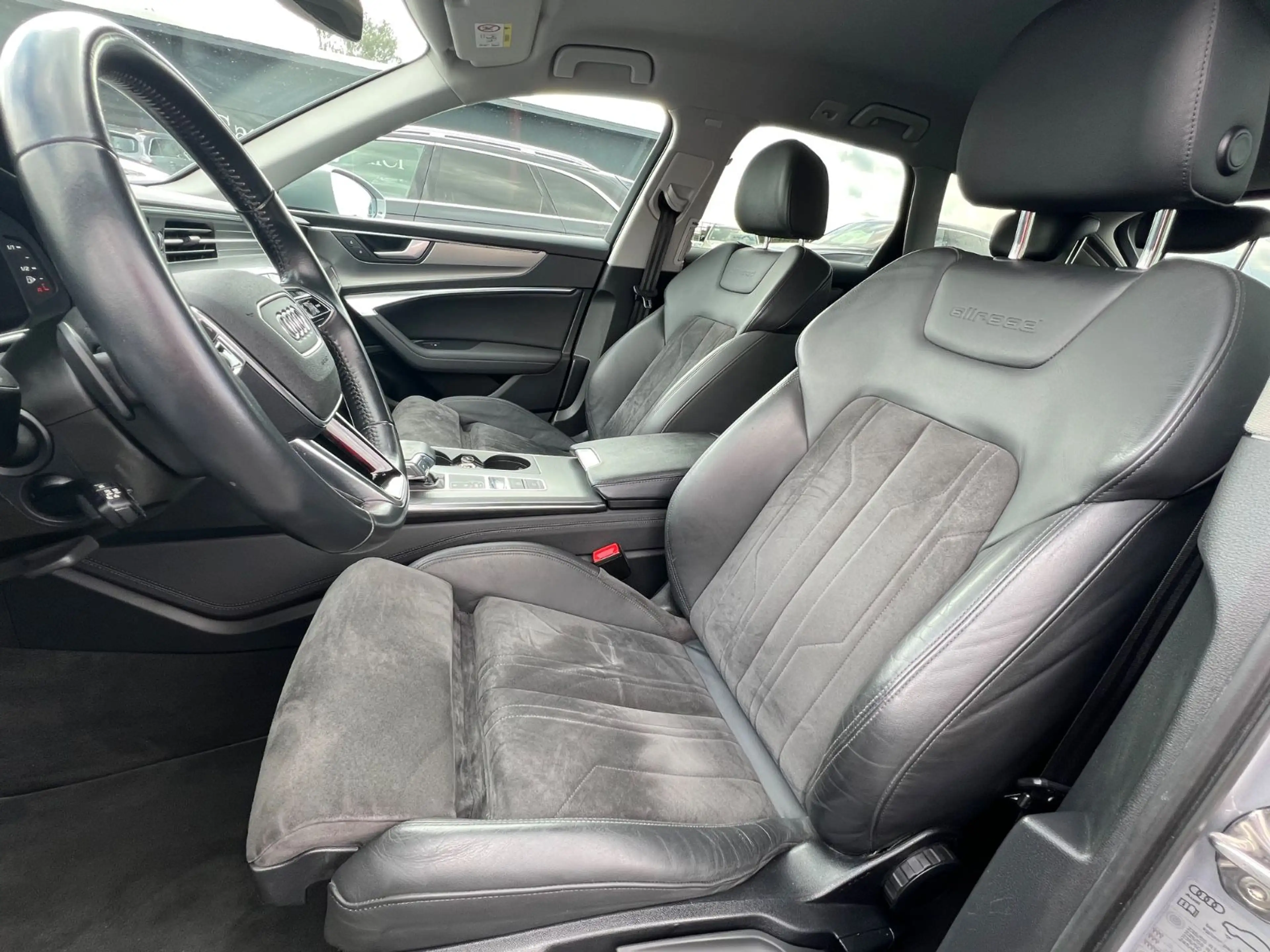 Audi A6 allroad 55 Quattro Standheizung Digital AHK — photo 11