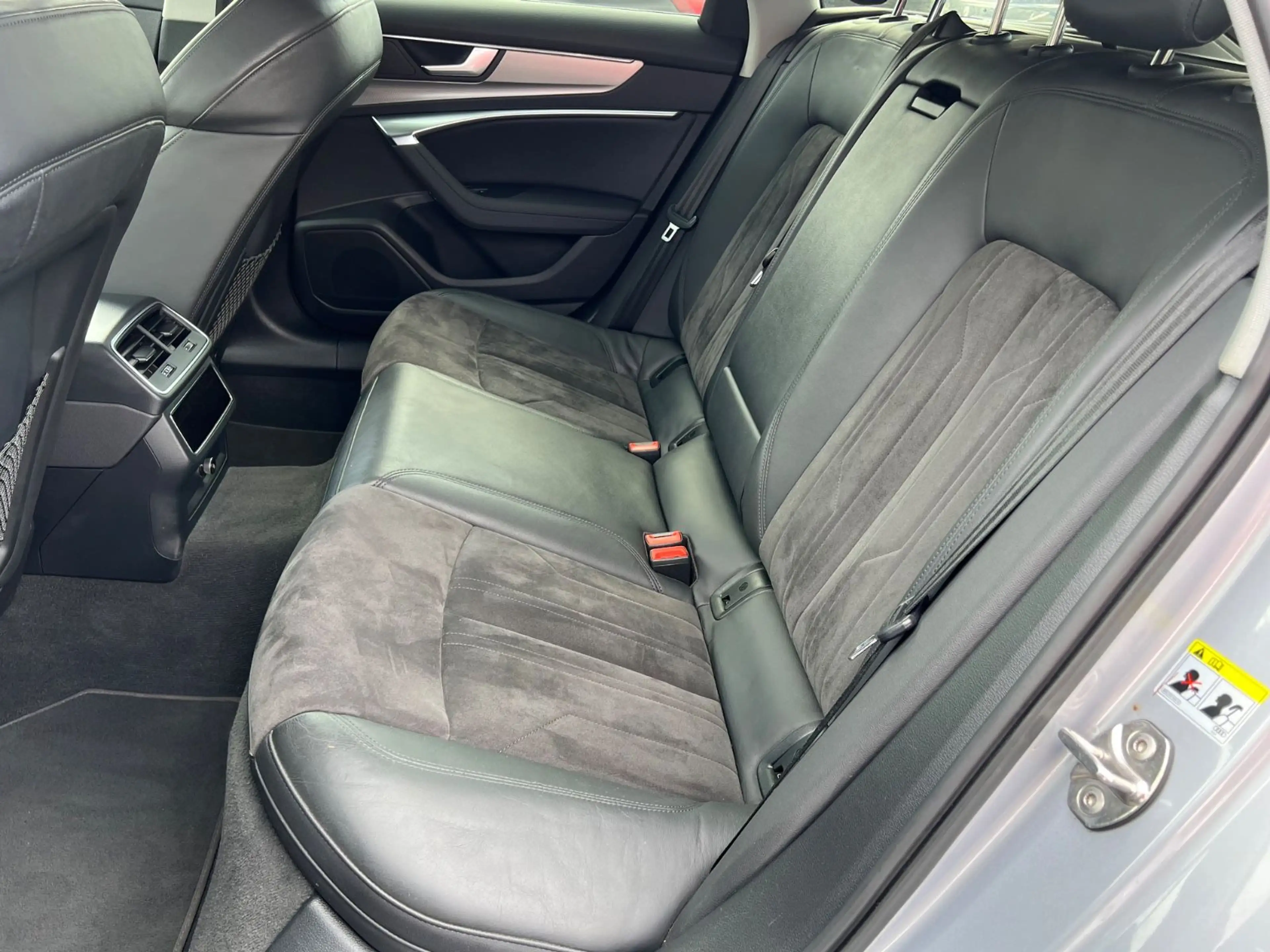 Audi A6 allroad 55 Quattro Standheizung Digital AHK — photo 14