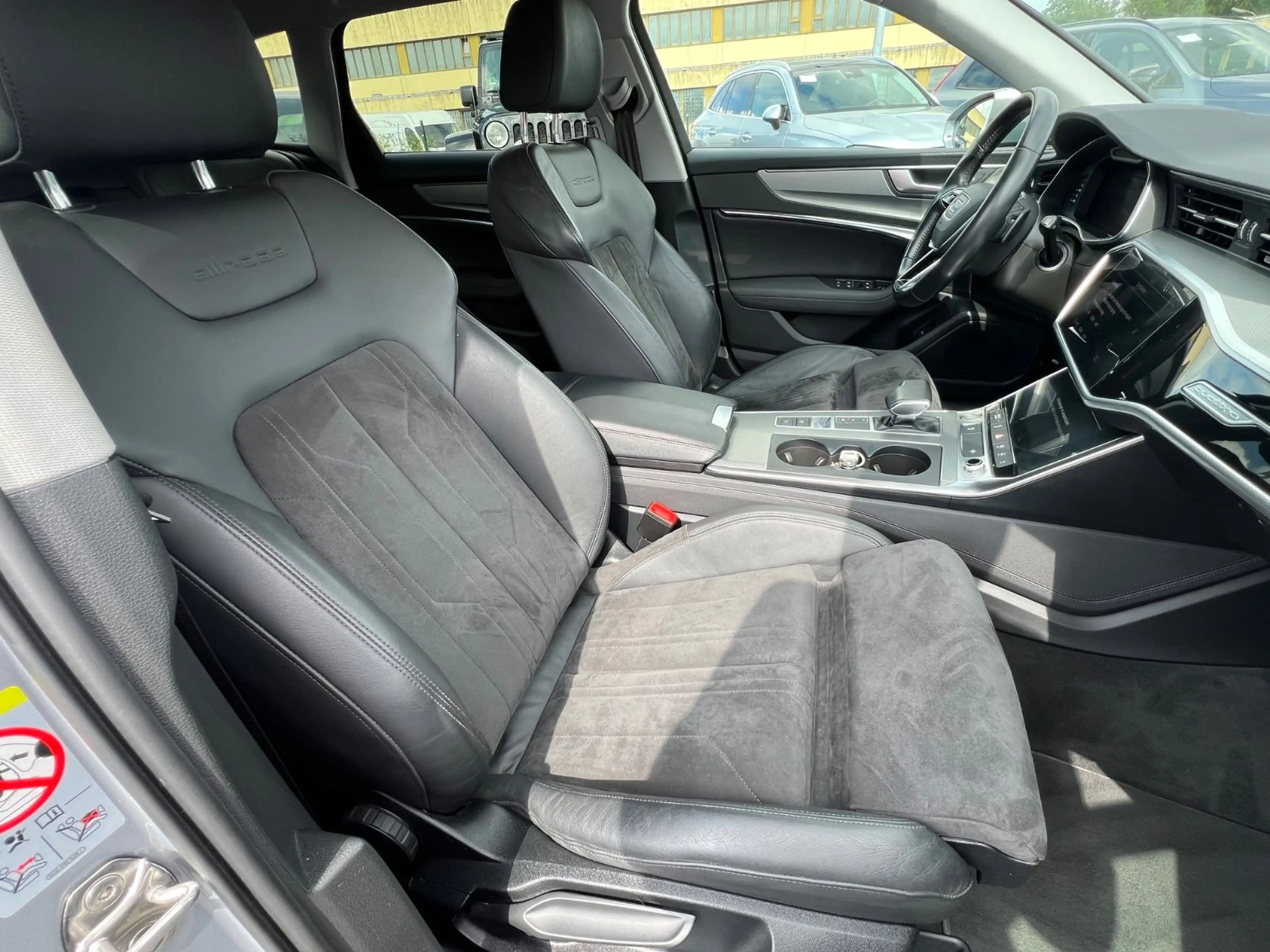 Audi A6 allroad 55 Quattro Standheizung Digital AHK — photo 12