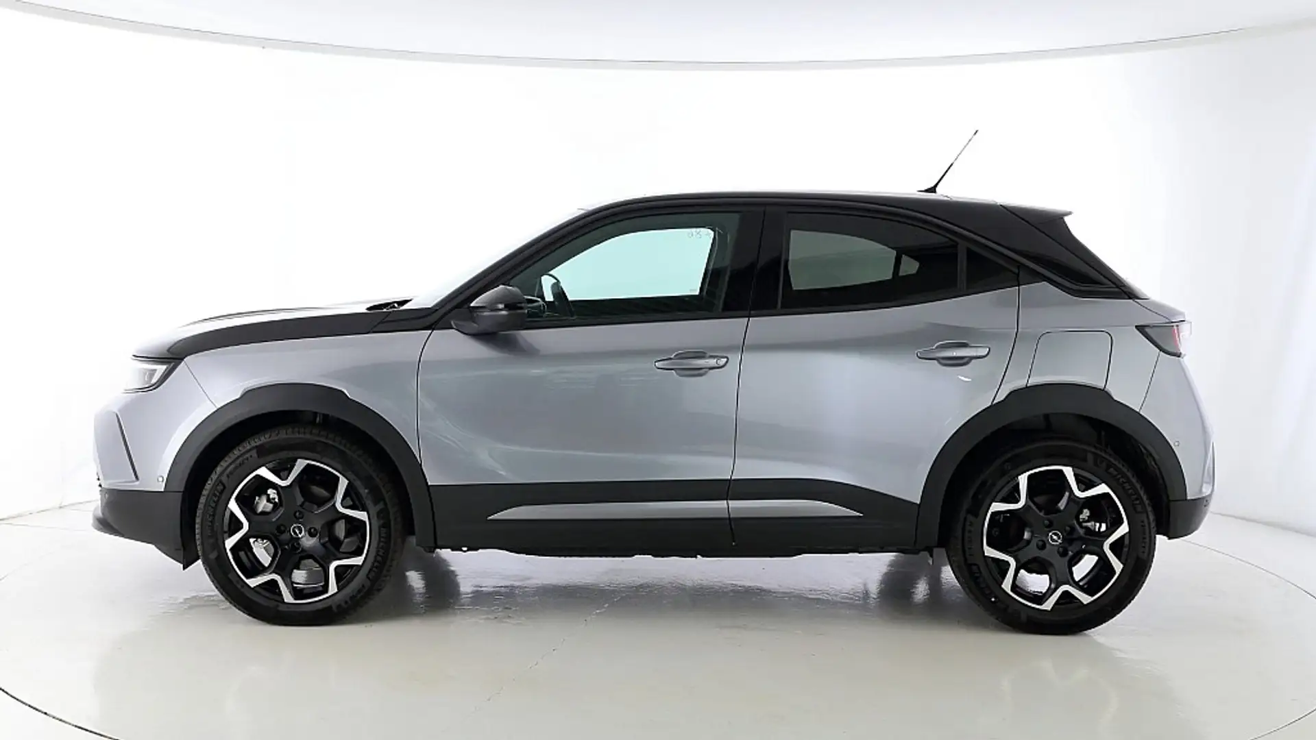 Opel Mokka-E -e Elektromotor 50kWh Euro6d -1Phasig 100 kW Ul... Grau - 2