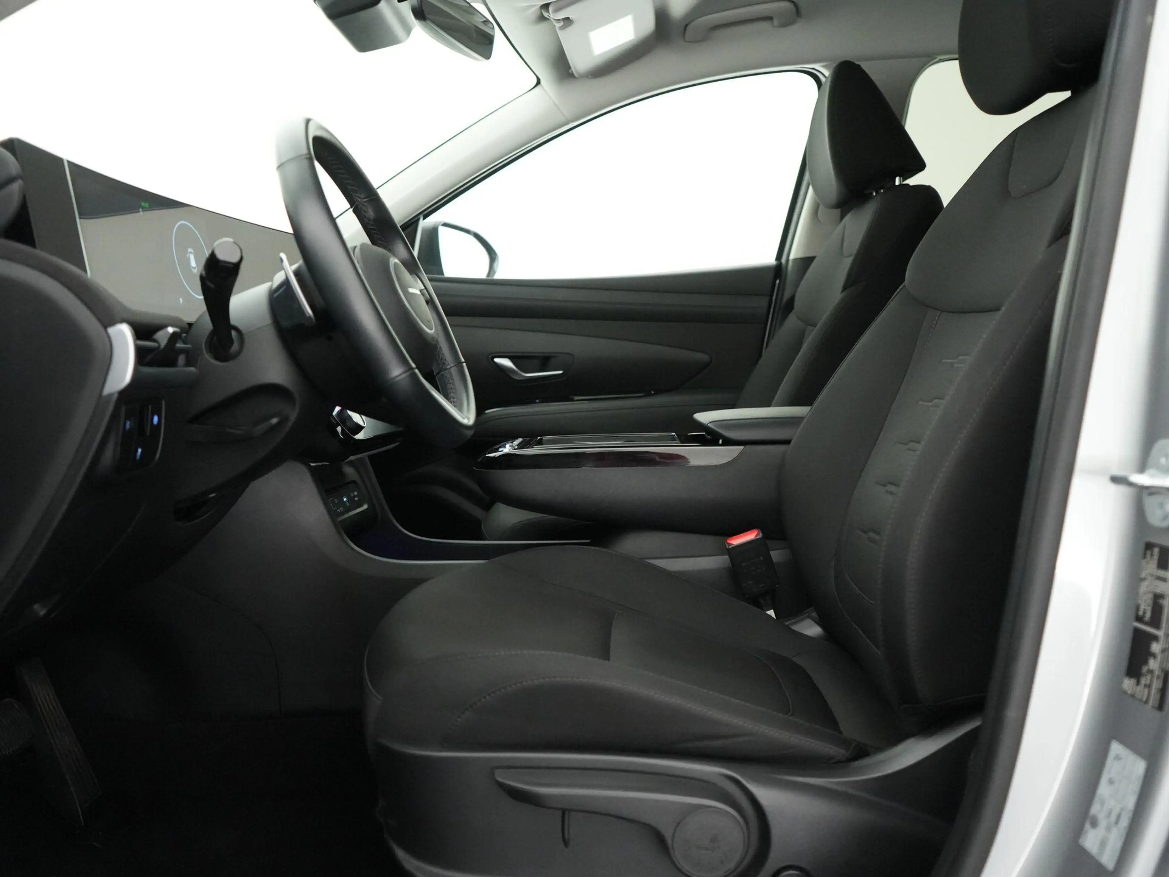 Hyundai TUCSON 1.6 T-GDi Hybrid Feel — photo 11