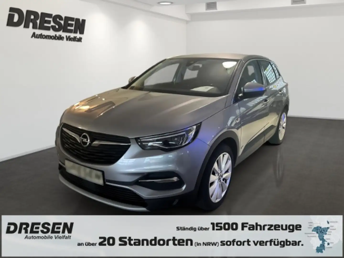 Opel Grandland X INNOVATION 1.6 Turbo PlugIn-Hybrid *ALLRAD*NAVI*PA srebrna - 1
