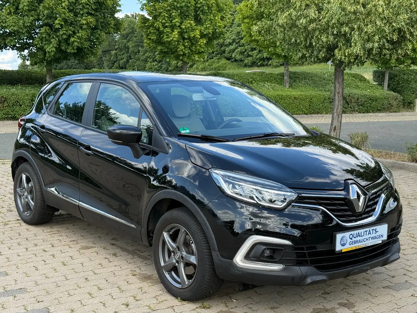 Renault Captur Experience Schwarz - 1