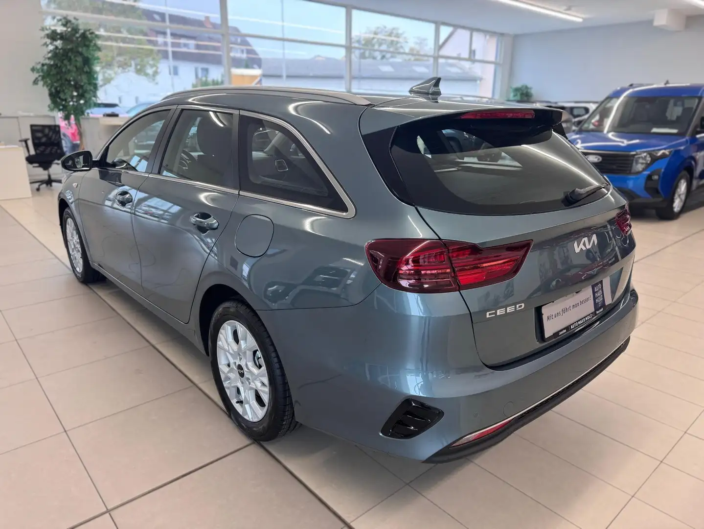 Kia Ceed / cee'd Ceed SW 1.0 T-GDI Vision Navi Grau - 2