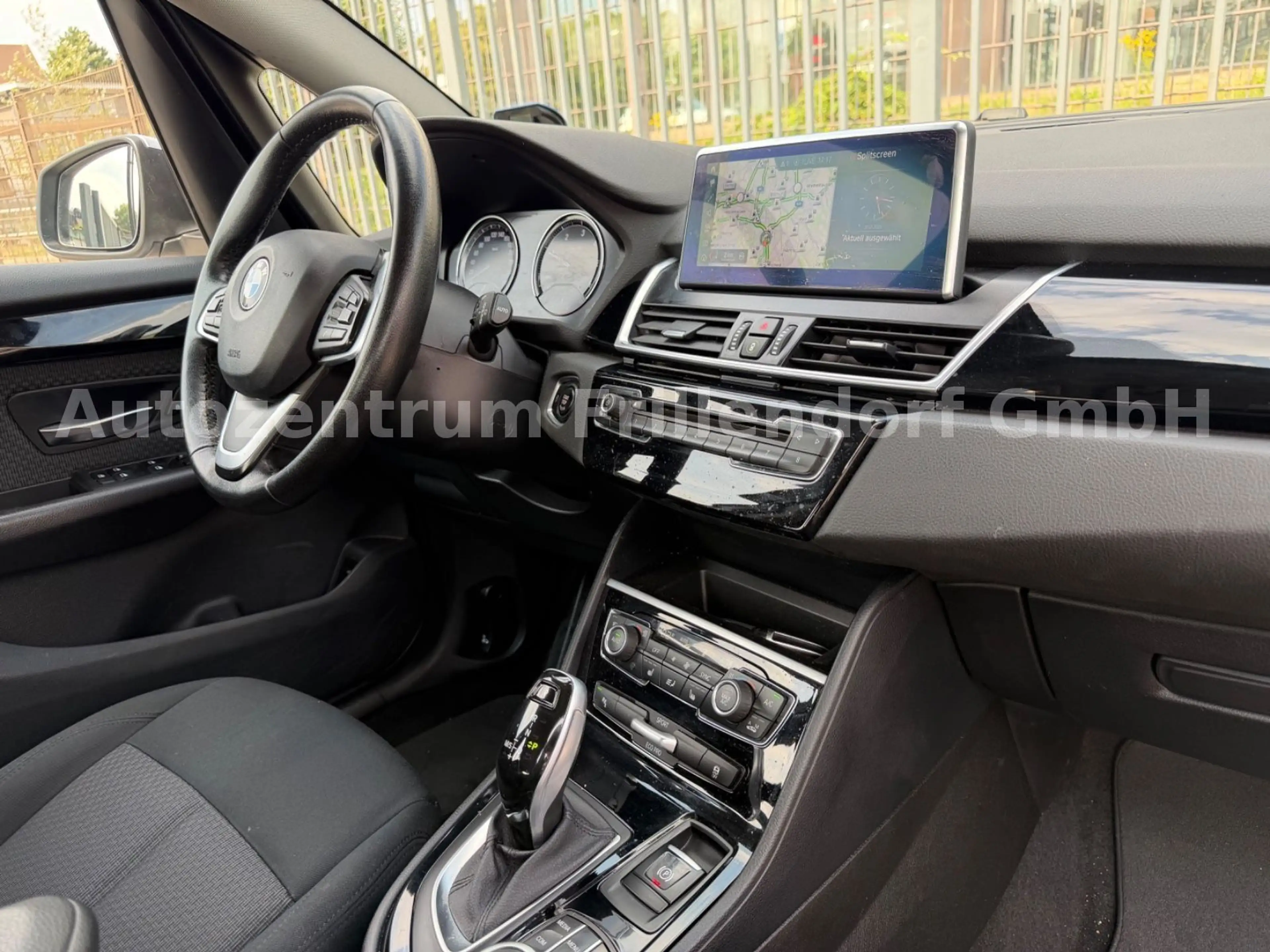 BMW 216 216 d Advanta AUTOMATIK/LED!! — photo 13