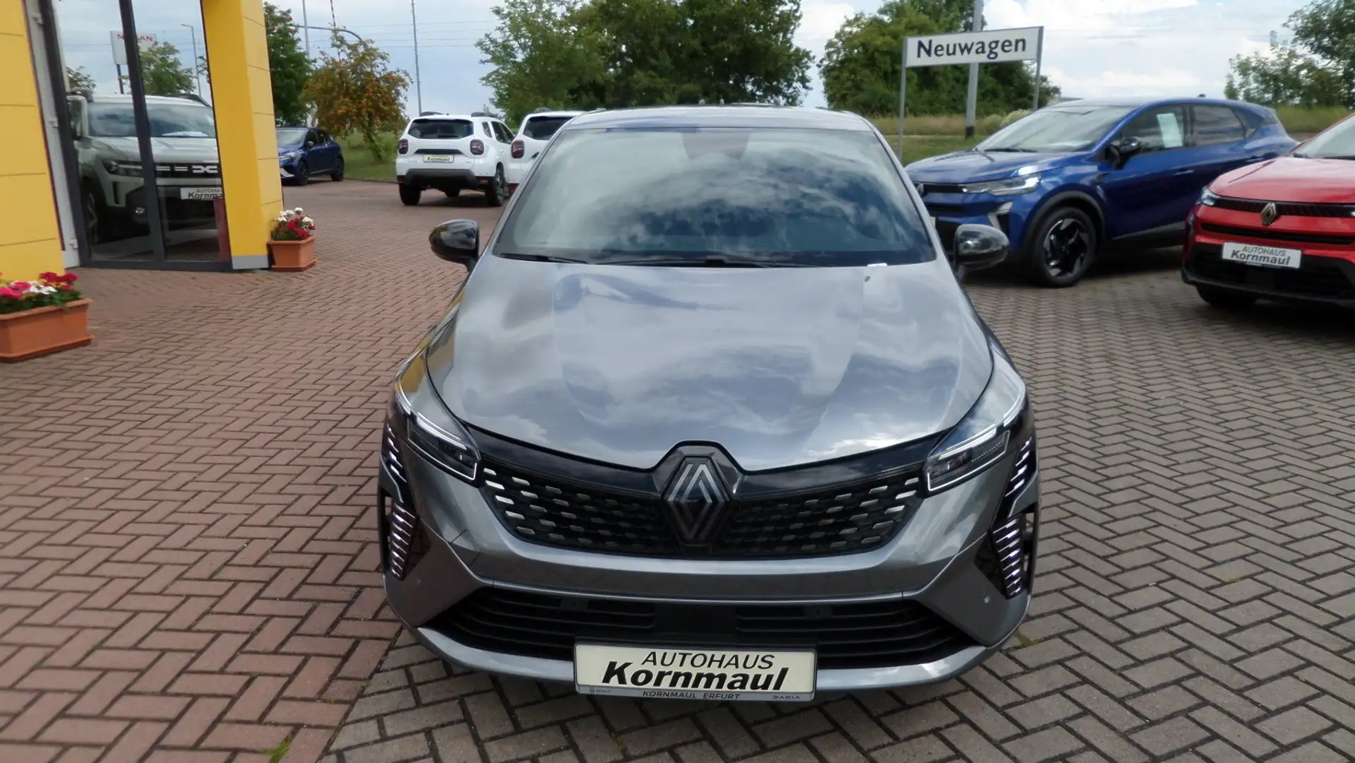 Renault Clio V Esprit Alpine TCe 90 PS mit Winterpaket Kamera, Navi, SHZ Gris - 2