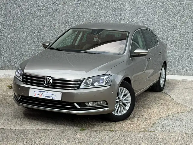 Volkswagen Passat Passat 1.4 TSI HighLine Xenon/Cuir/NAV/Garantie
