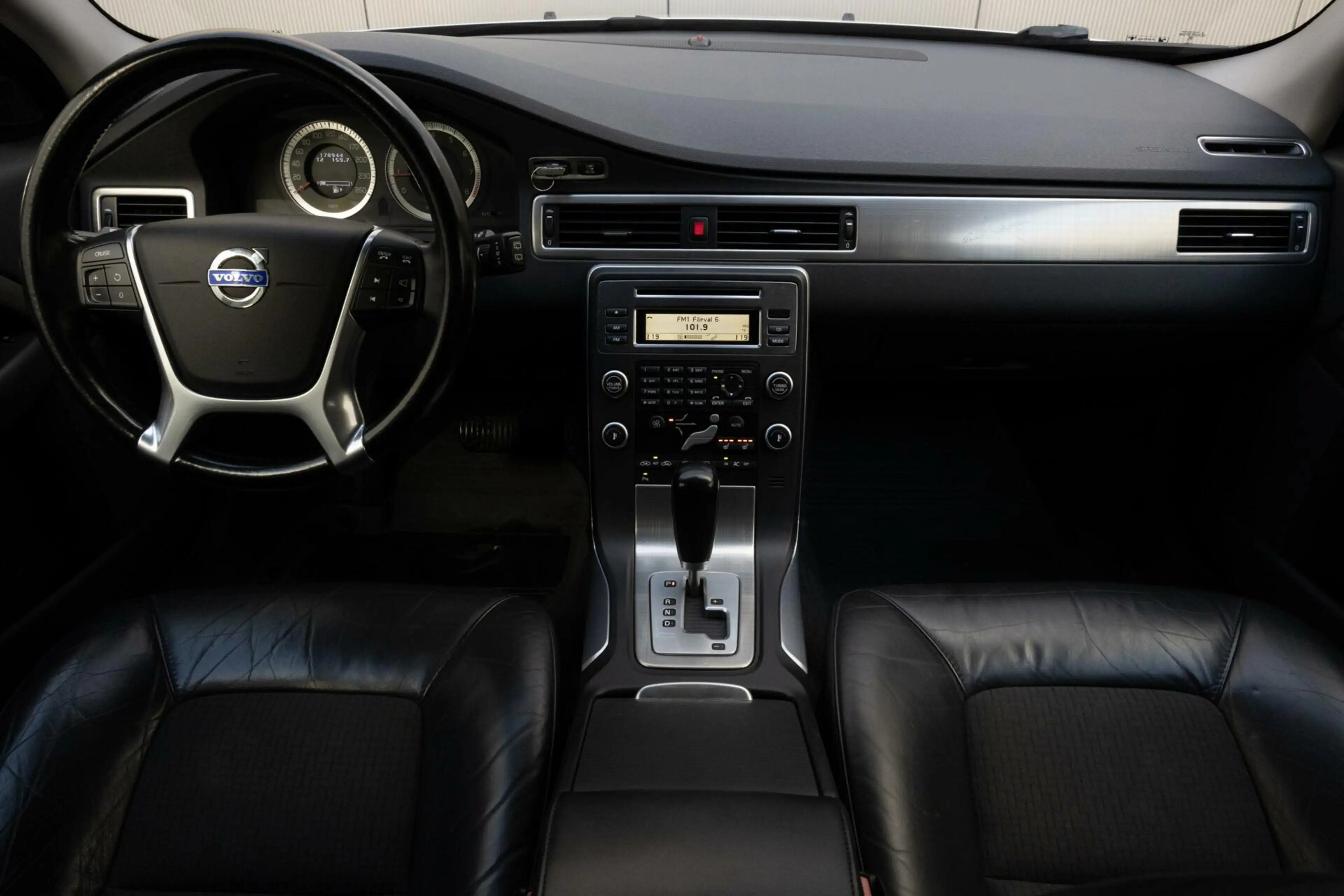Volvo V70 2.0 Summum Automatishe versnelingsbak gereviseerd| — photo 13