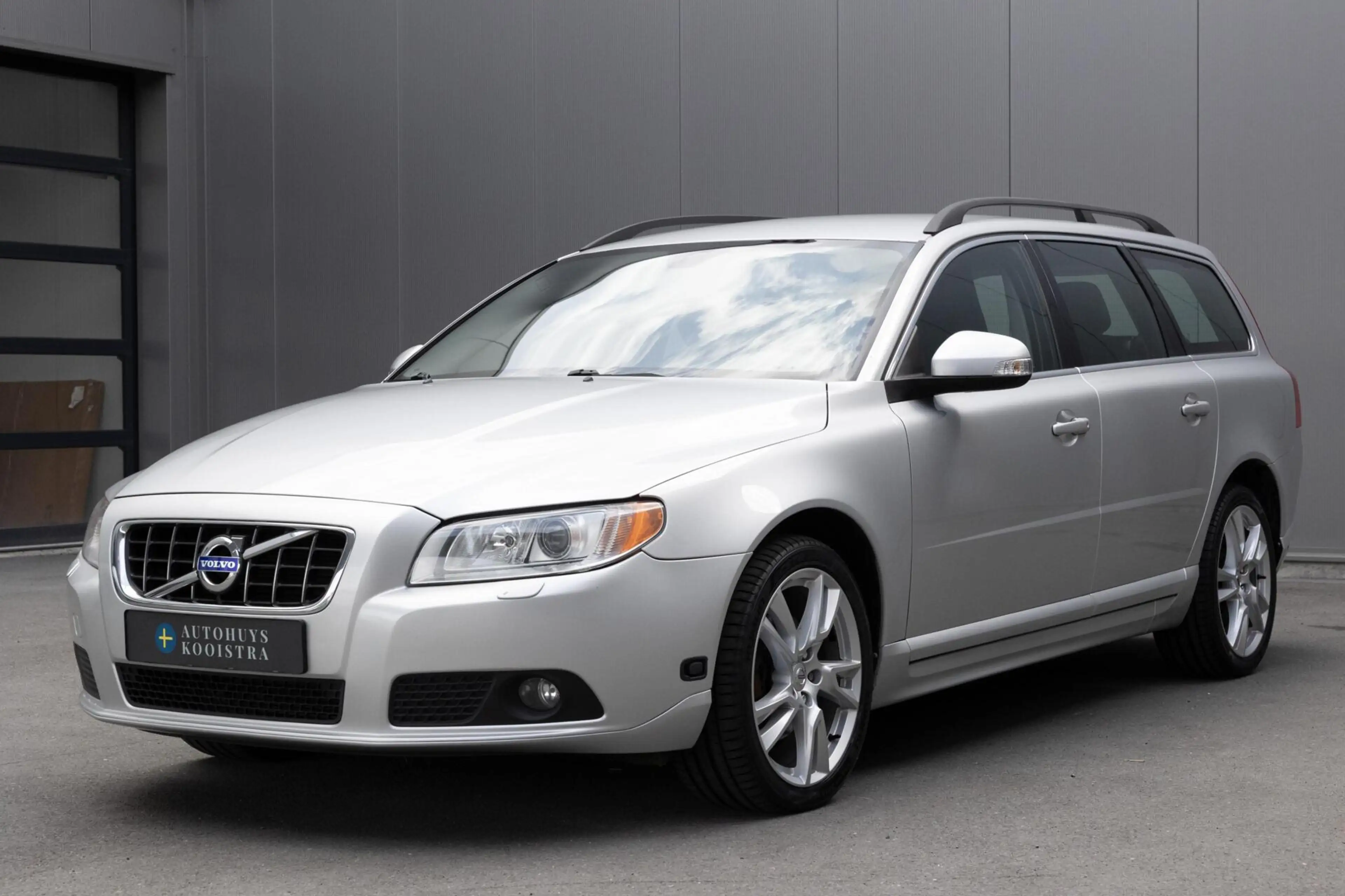 Volvo V70 2.0 Summum Automatishe versnelingsbak gereviseerd| — photo 6