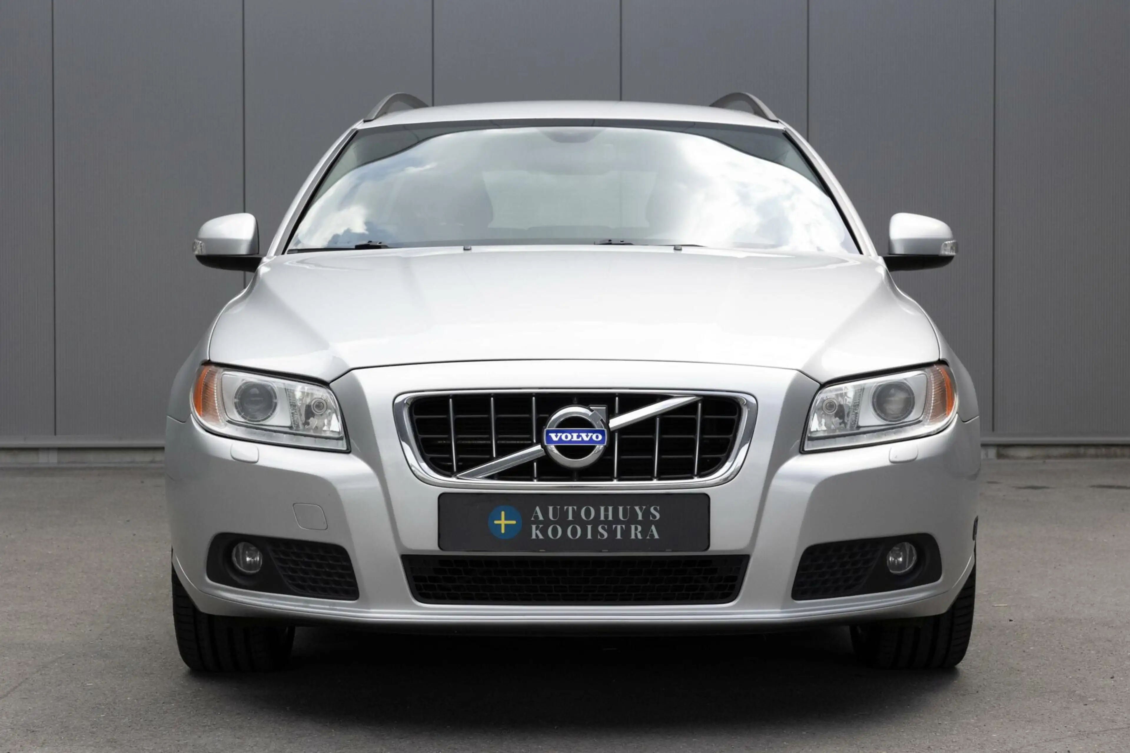 Volvo V70 2.0 Summum Automatishe versnelingsbak gereviseerd| — photo 4