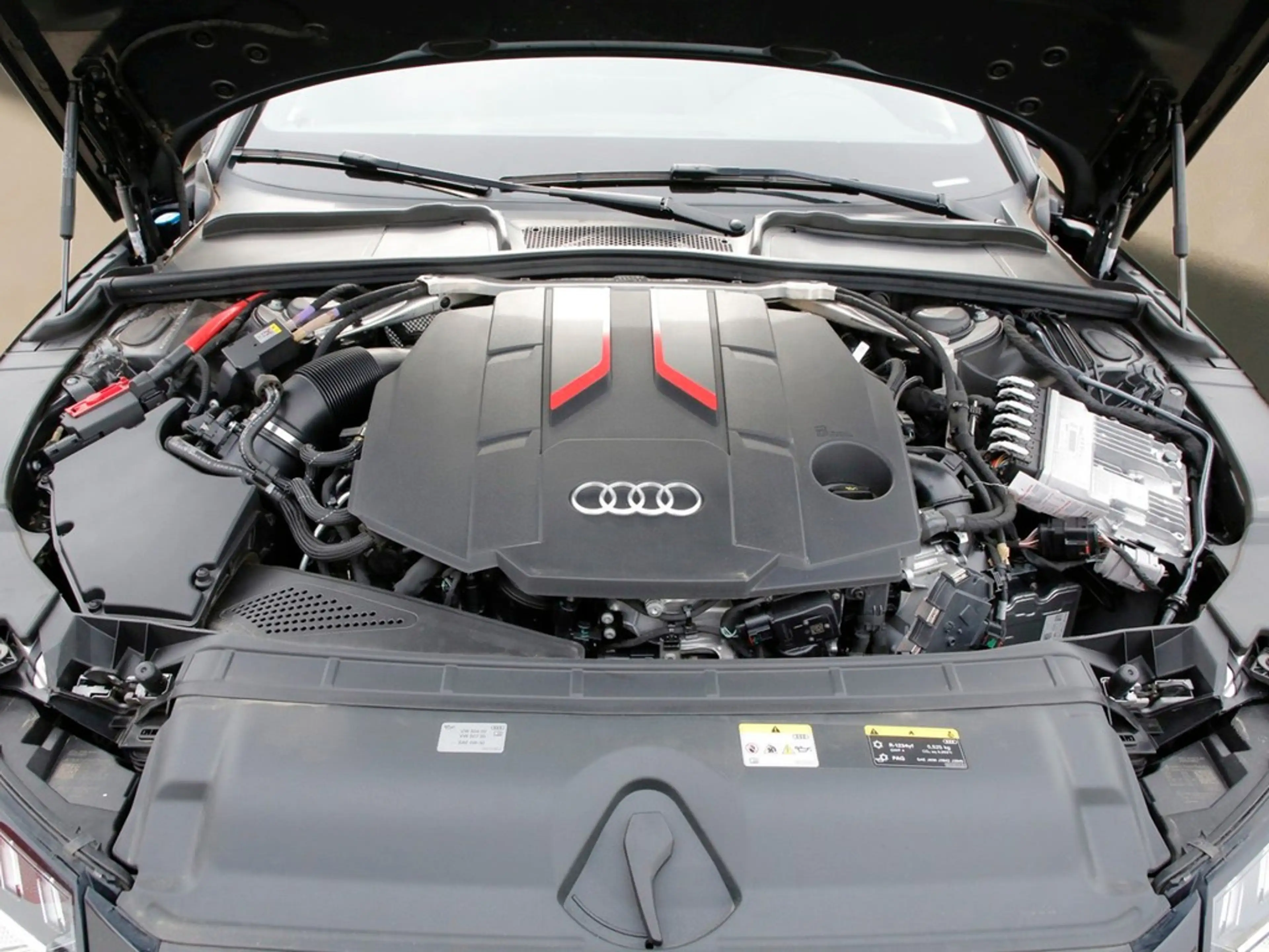 Audi S4 Avant 3.0 TDI quattro 19"Pano AHK Navi+VC ACC L... — photo 12