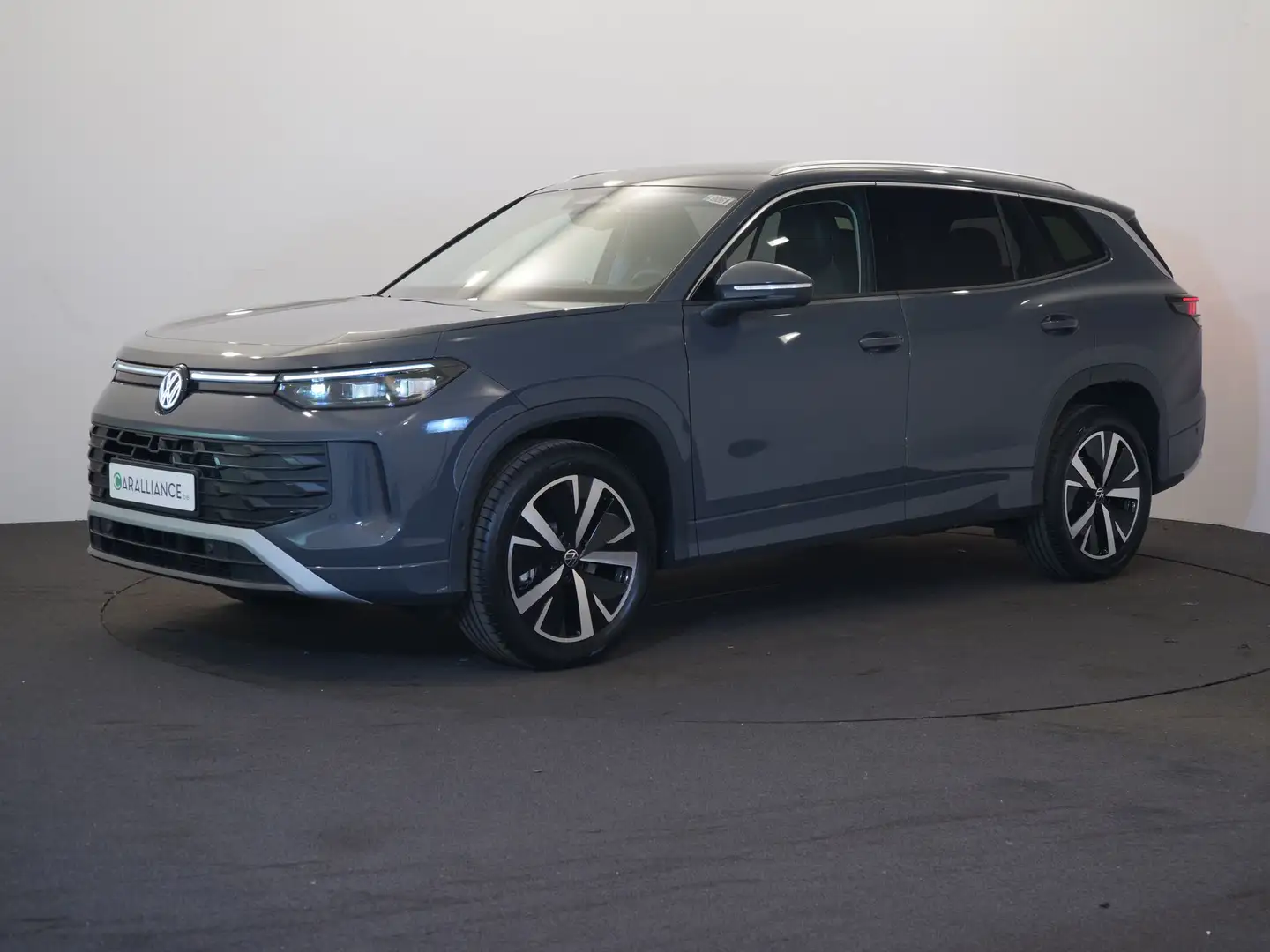 Volkswagen Tayron LIFE 1.5eTSI|DSG|7pl.|LED+|Cam|ParkAssistPro|JA19" Gris - 1