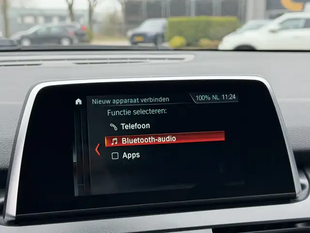 BMW 2 Series view 13