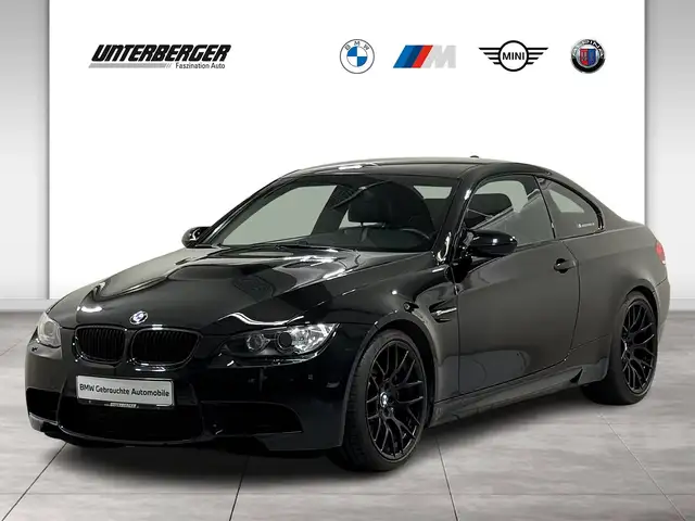 BMW M3 Coupé Individual Black & White Edition
