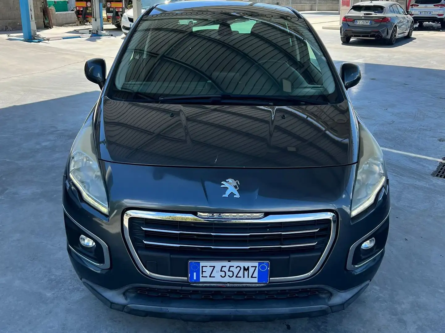 Peugeot 3008 3008 I 1.6 hdi 8v Business 115cv fap Grigio - 2
