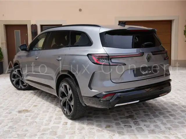 Renault Espace view 4