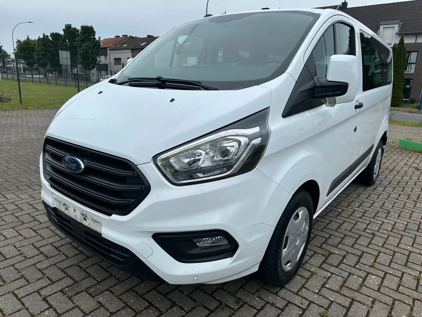 Ford Transit /Tourneo Custom Kombi 320 L1 * 9 Sitzer* Biały - 1