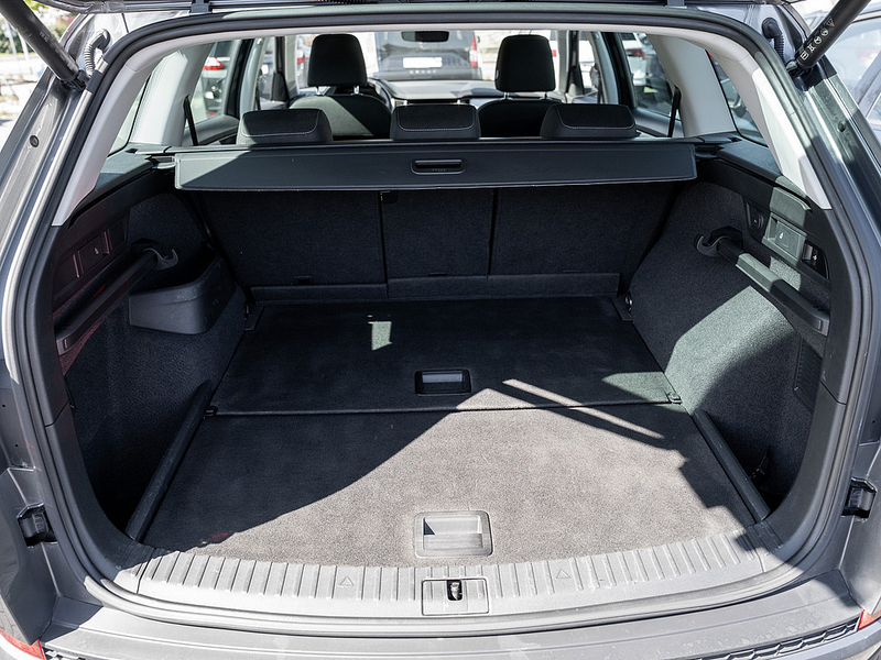 Skoda Kodiaq 2.0 TDI Ambition AHK KAM SHZ LED PDC — photo 15