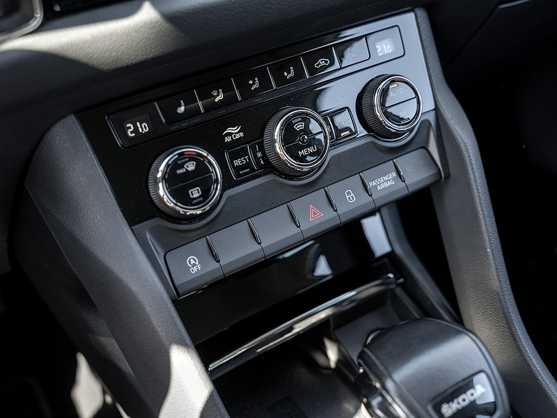 Skoda Kodiaq 2.0 TDI Ambition AHK KAM SHZ LED PDC — photo 8