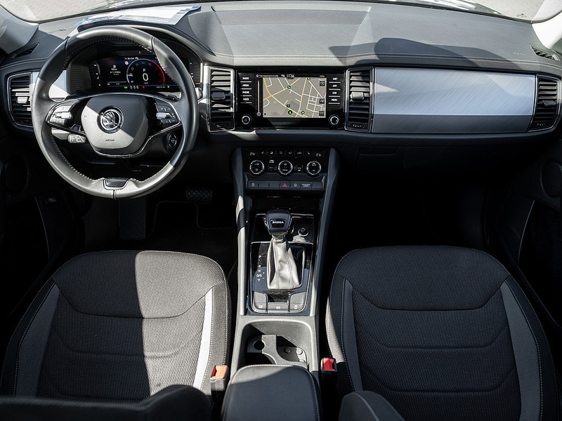Skoda Kodiaq 2.0 TDI Ambition AHK KAM SHZ LED PDC — photo 6