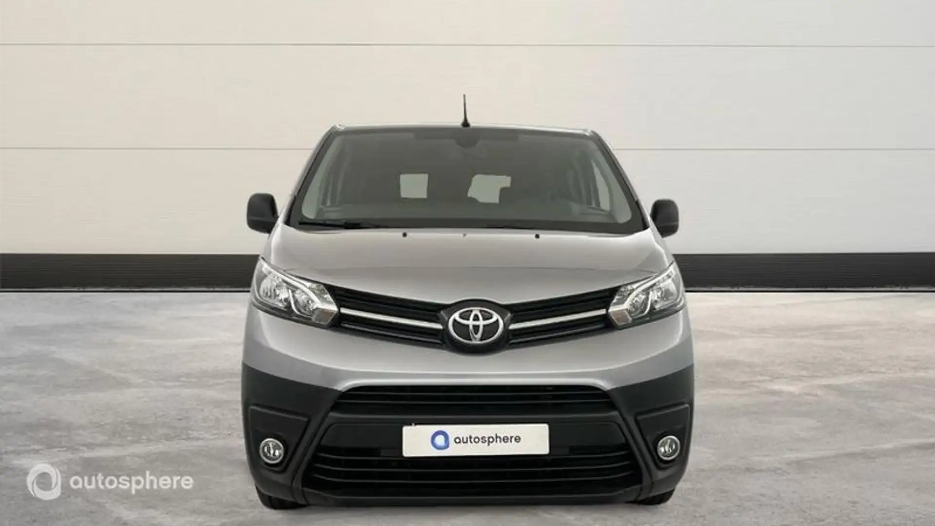 Toyota Proace Medium 2.0 140 D-4D Dynamic MC24 - 2