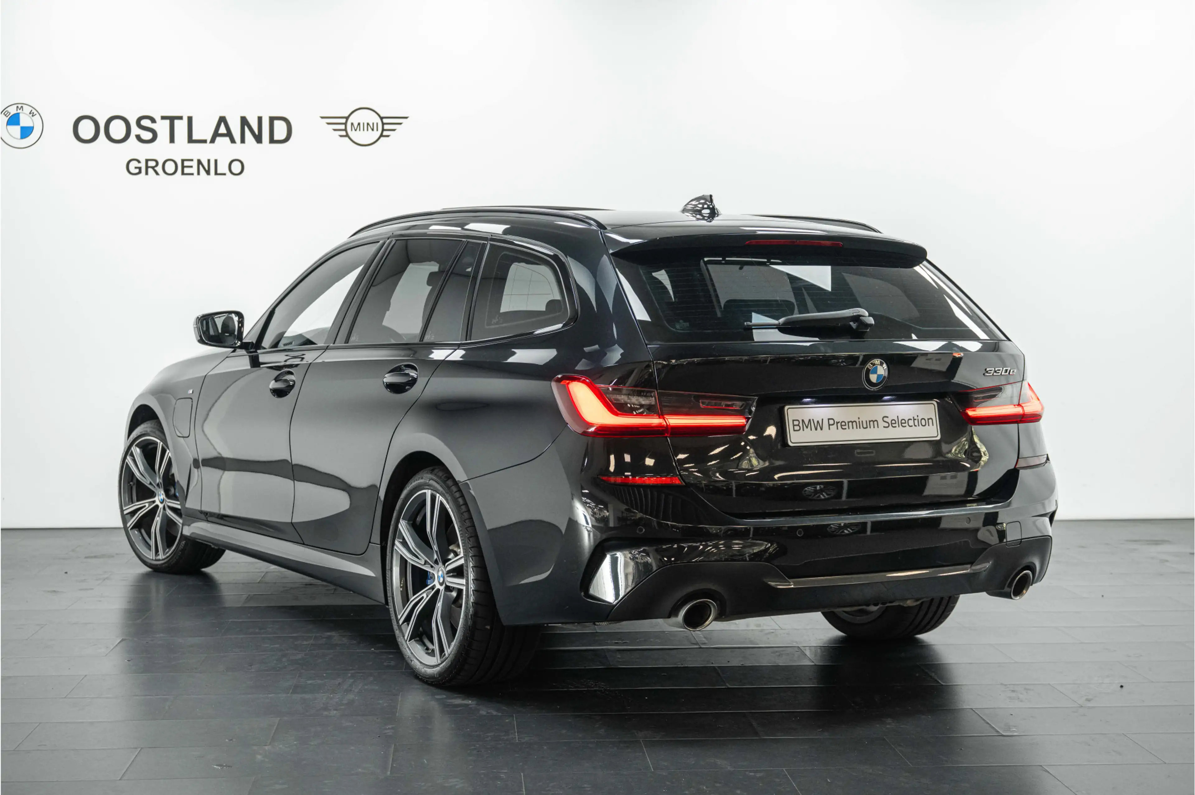 BMW 330 3 Serie Touring 330e High Executive M Sport Automa — photo 13