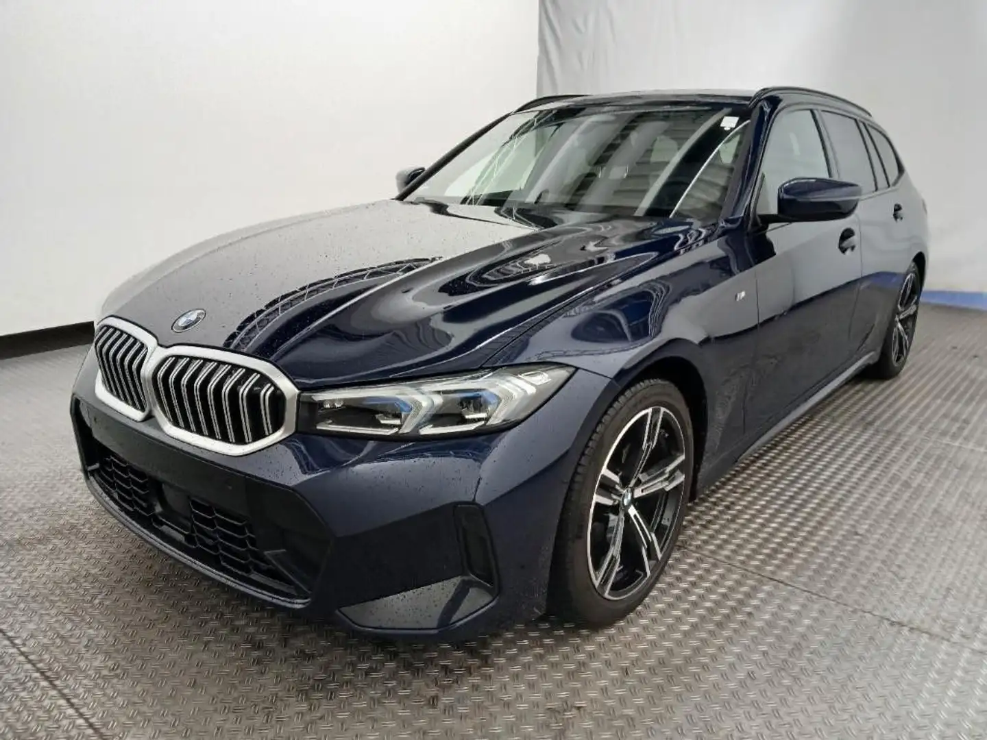 BMW 320 d Touring xDrive M Sport ACC SHZ H/K LED HUD Blau - 2