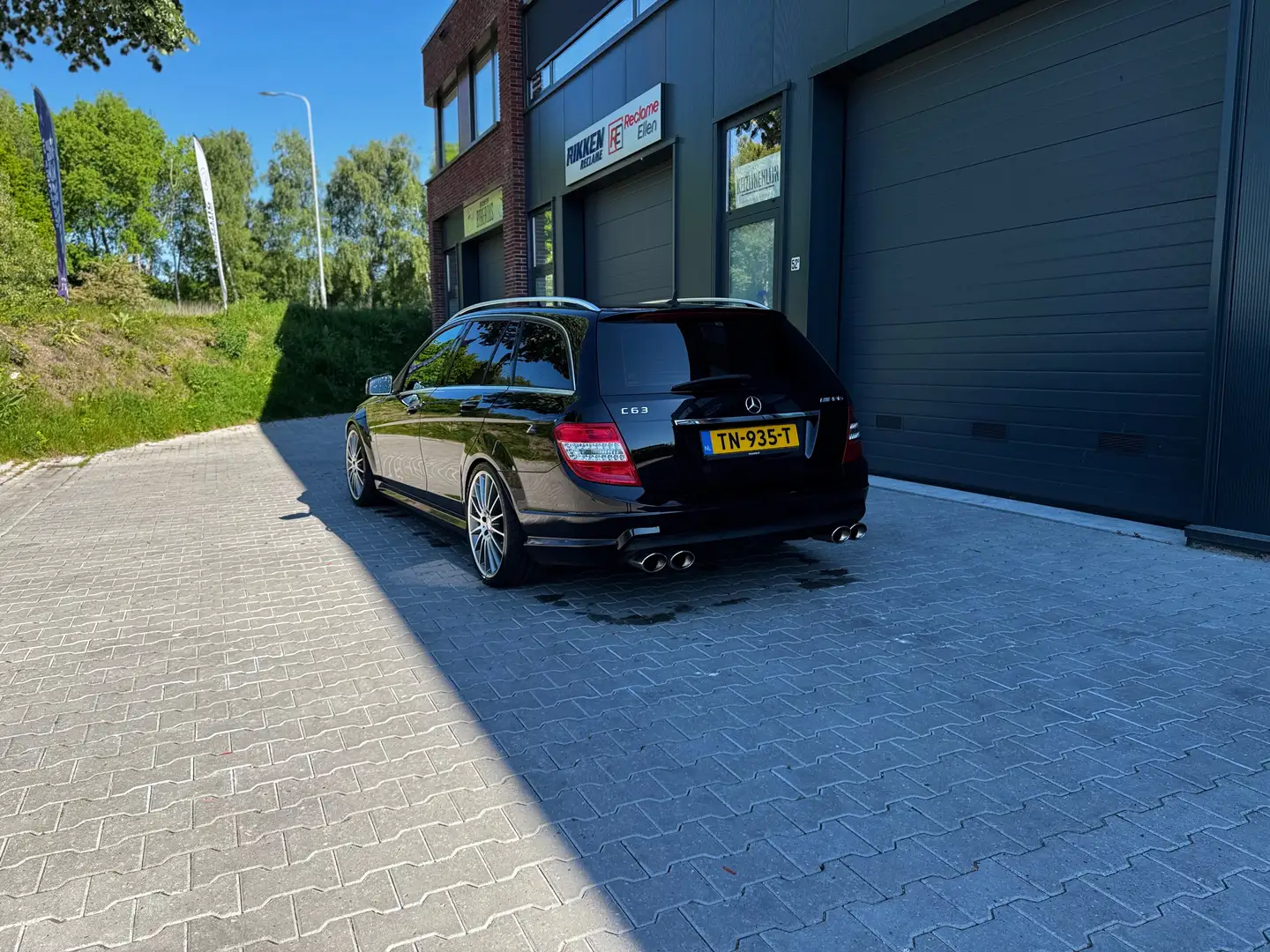 Mercedes-Benz C 63 AMG T 7G-TRONIC SPORT EDITION Black - 2