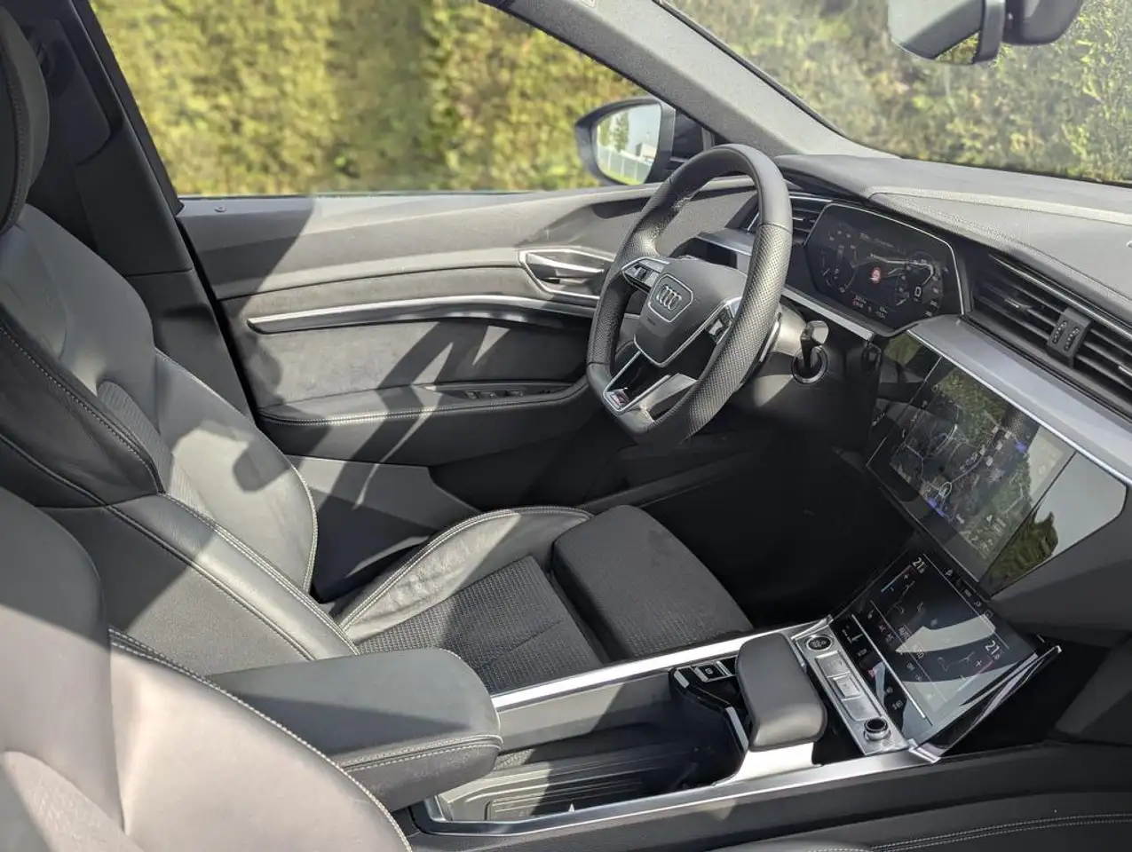 Audi Q8 e-tron Sportback 106 kWh- 2x S-line - sportstuur 9