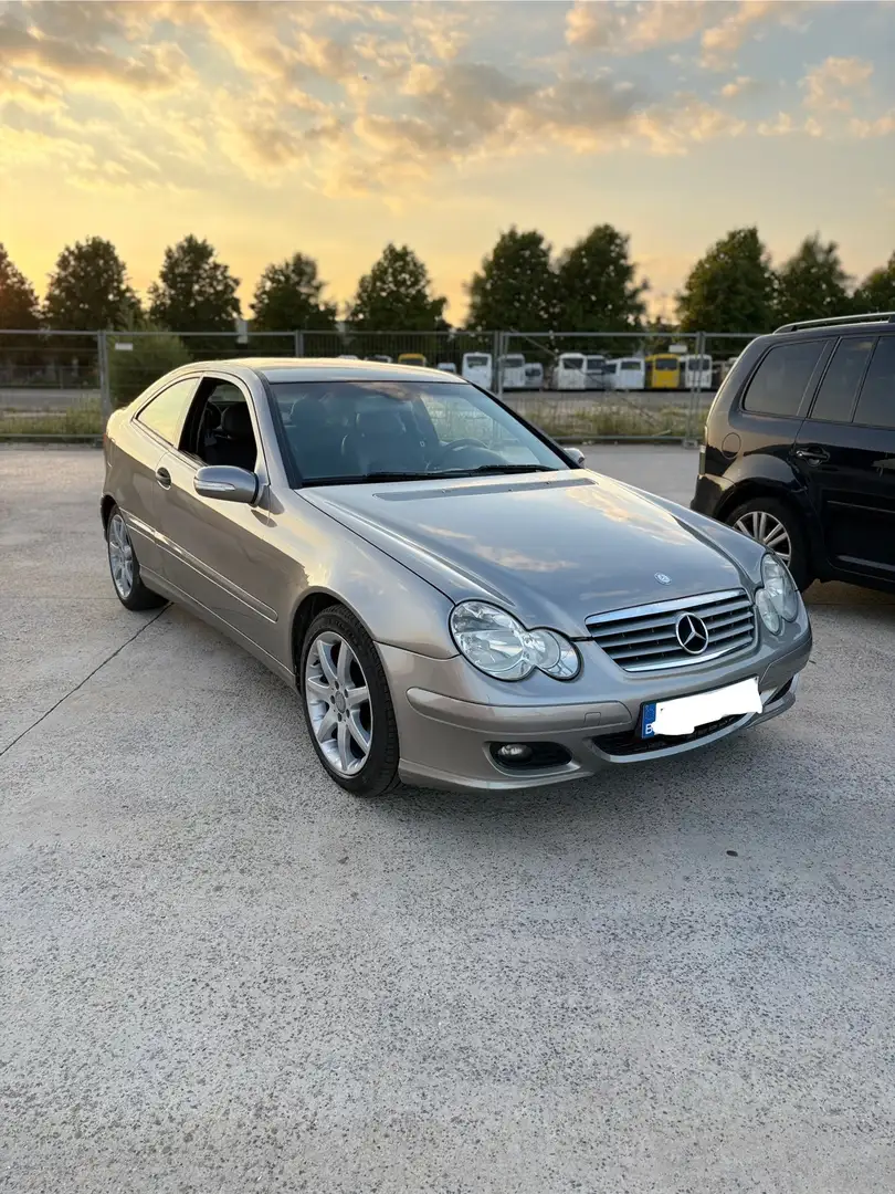 Mercedes-Benz C 160 Coupe Sport - 2