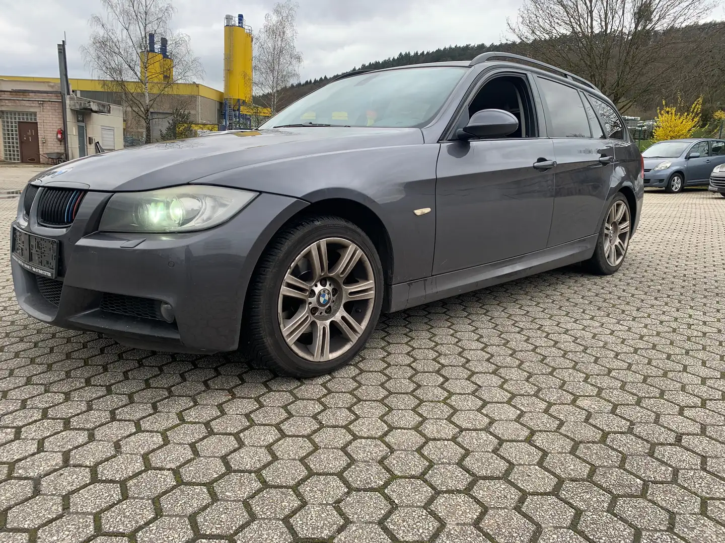 BMW 320 320d Сірий - 2