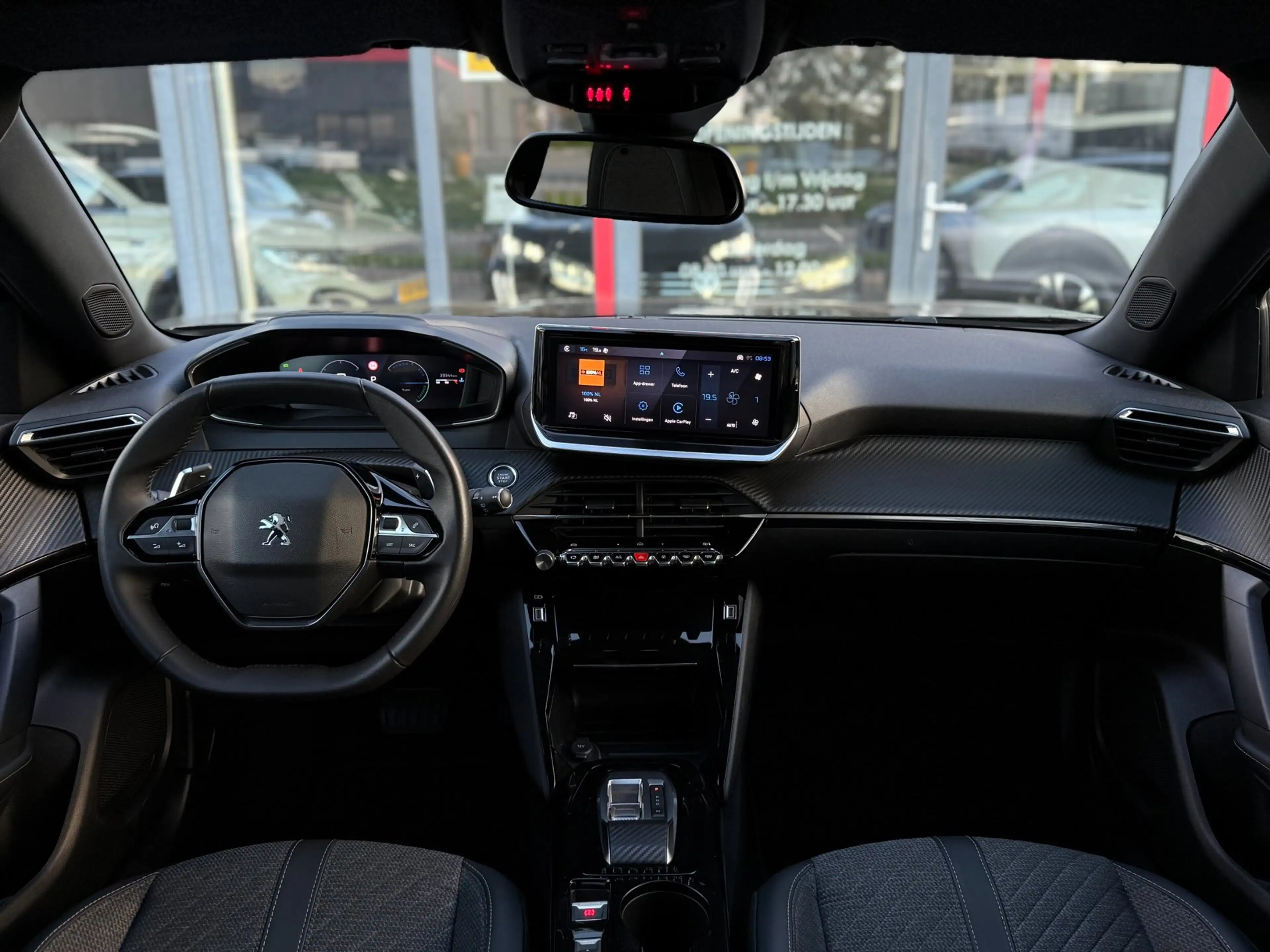 Peugeot 2008 1.2 Hybrid 145PK Allure | Carplay | Rijstrooksenso — photo 10