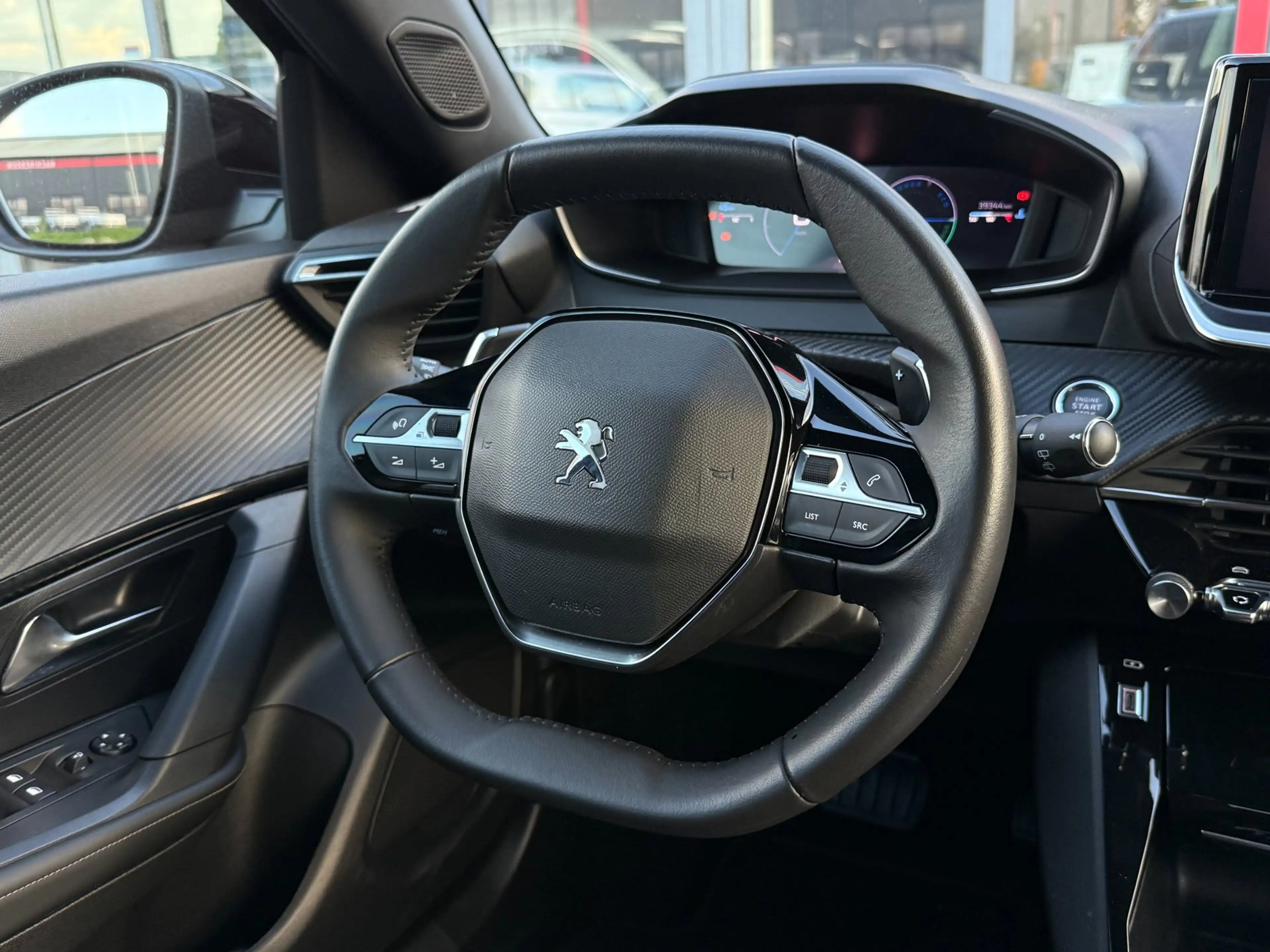 Peugeot 2008 1.2 Hybrid 145PK Allure | Carplay | Rijstrooksenso — photo 11
