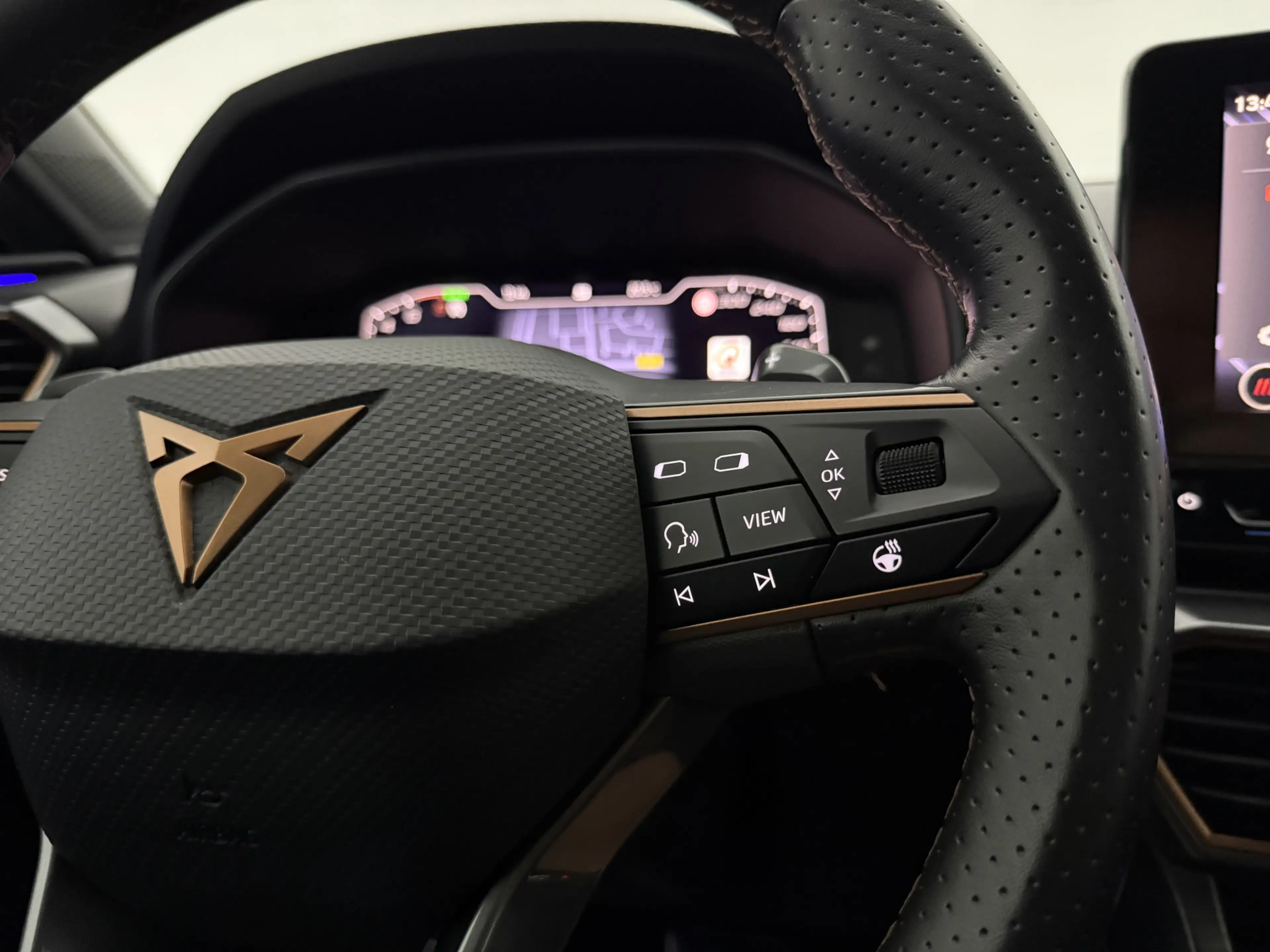 CUPRA Leon 1.4 TSI e-Hybrid VZ Adrenaline | Sfeer | Virtual | — photo 24