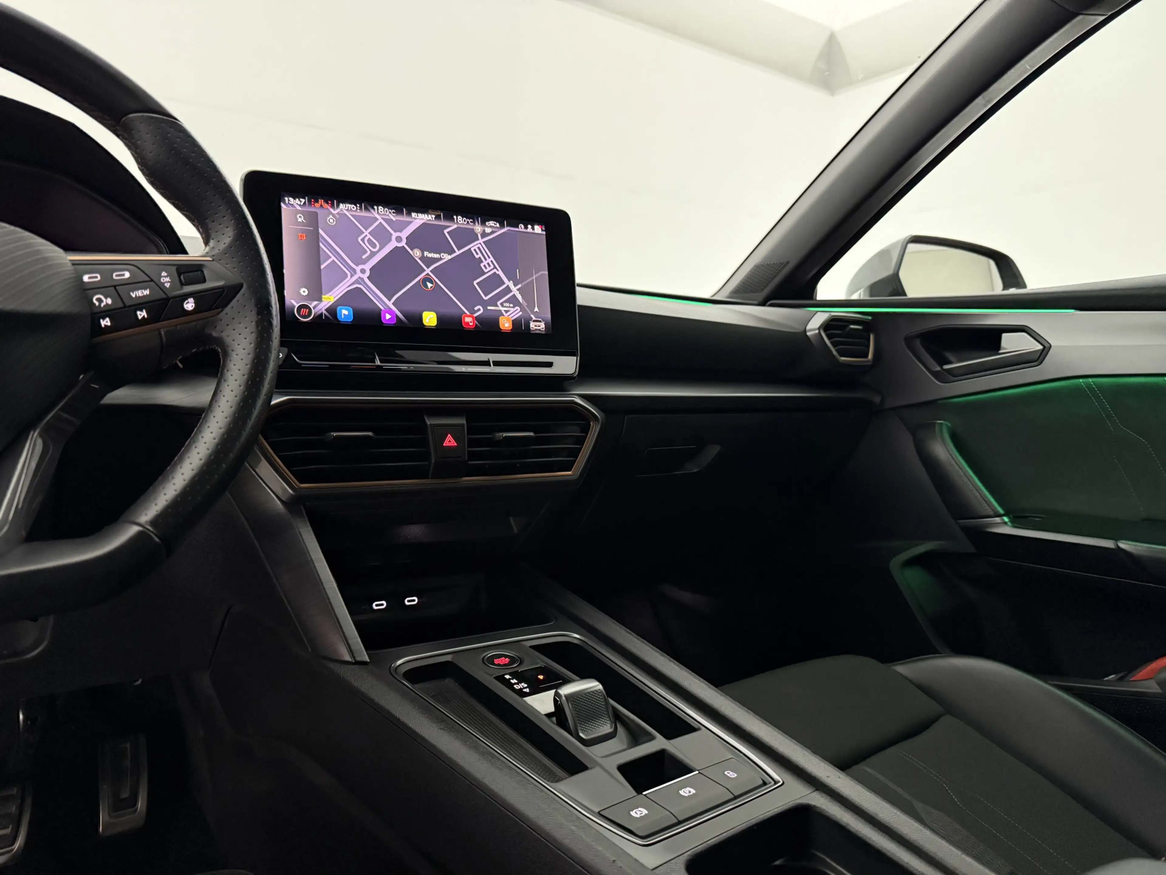 CUPRA Leon 1.4 TSI e-Hybrid VZ Adrenaline | Sfeer | Virtual | — photo 35