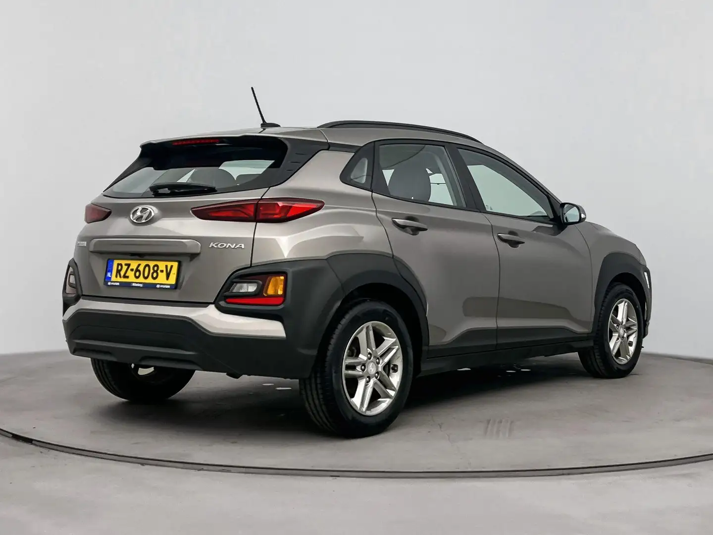 Hyundai KONA 1.0T Essence | Achteruit camera | Cruise Control | Grijs - 2