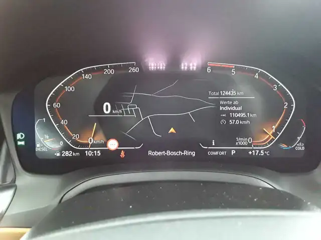 BMW 3 Series view 11