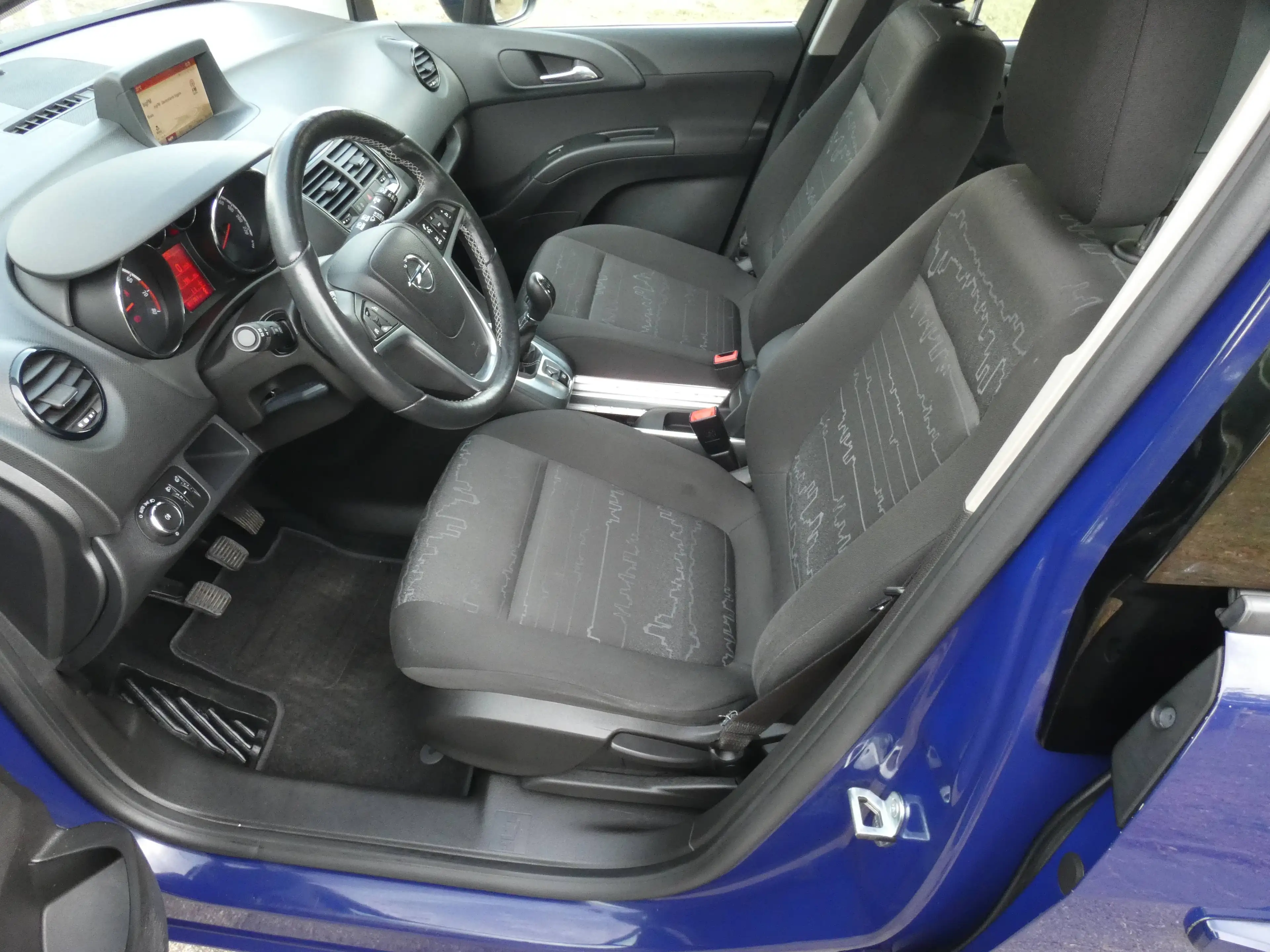 Opel Meriva Edition 1.4 — photo 9
