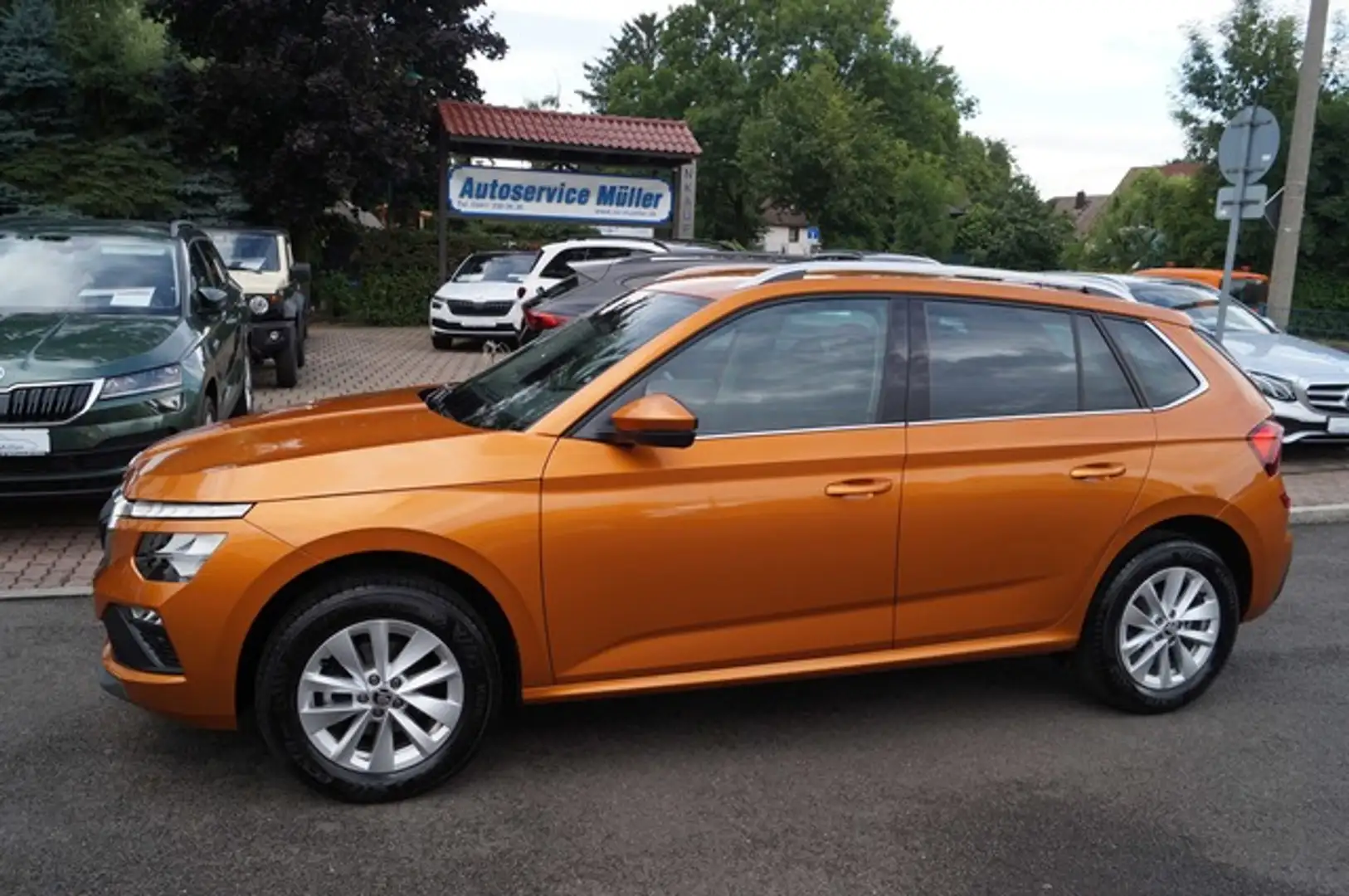 Skoda Kamiq 1,5i Full Link-Kamera-VZ-Spurh.-Abstand-WR Orange - 2