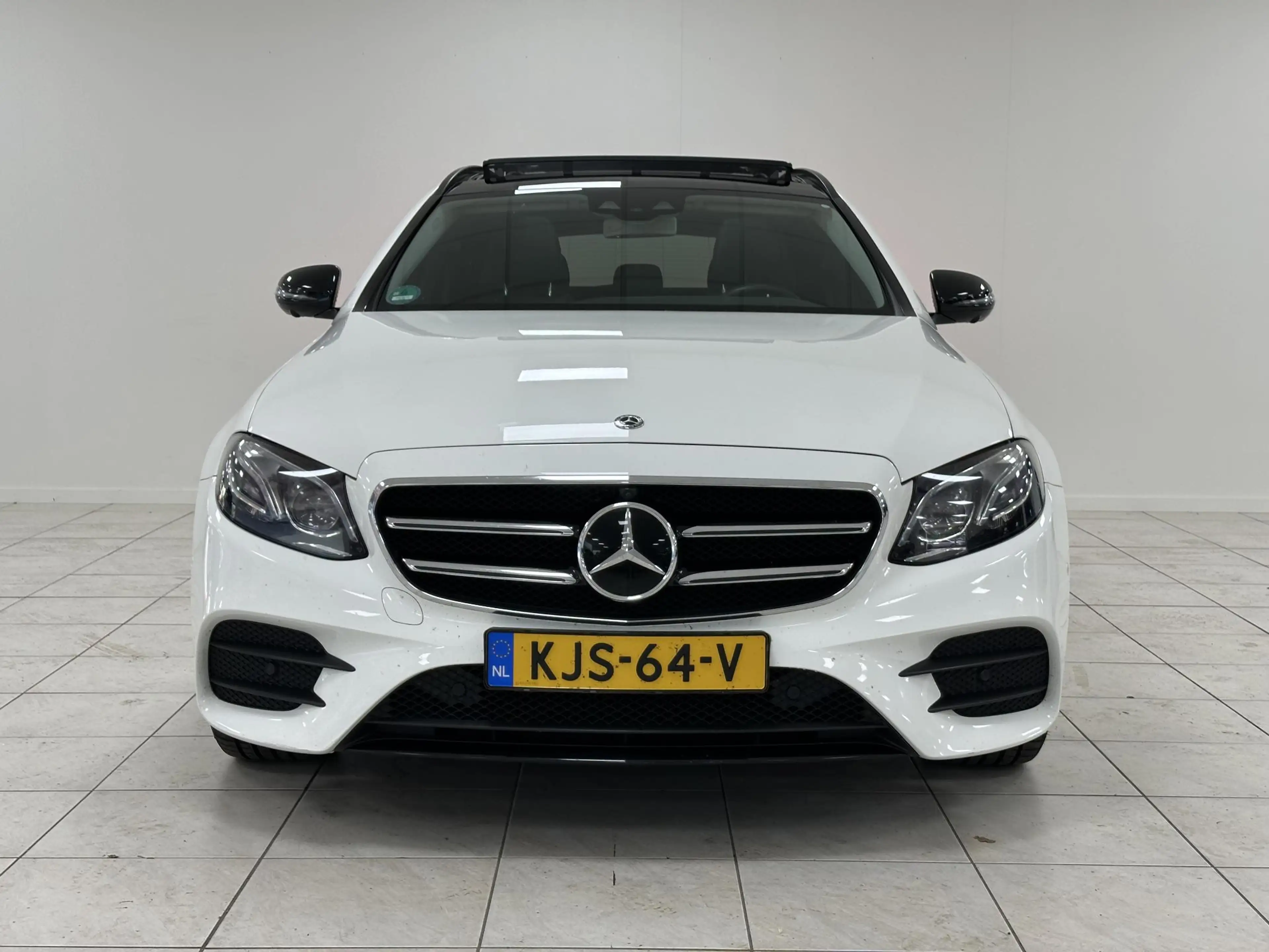 Mercedes-Benz E 400 Estate 4MATIC Premium Plus ELEKTRISCHE TRAKHAAK | — photo 22
