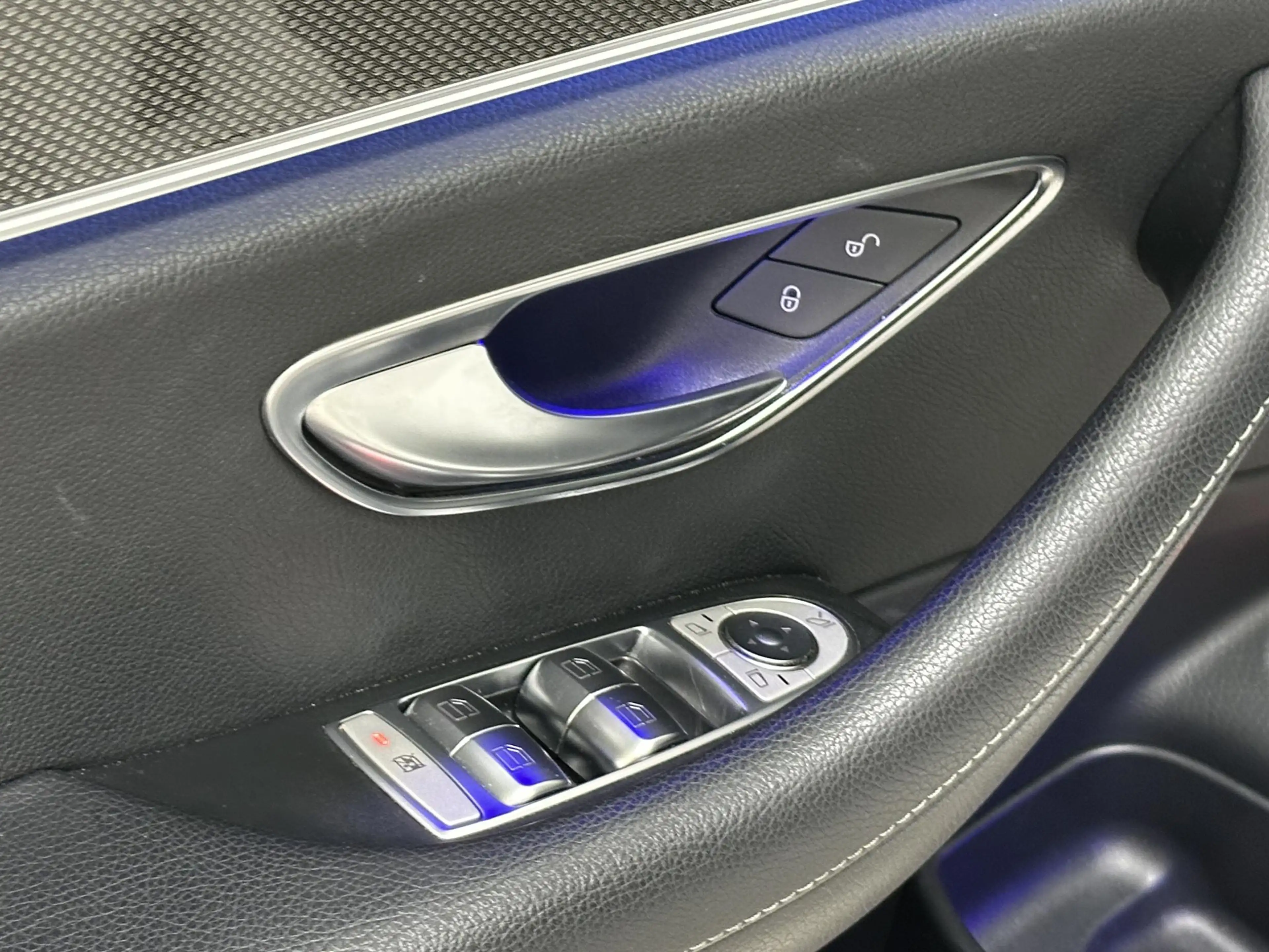 Mercedes-Benz E 400 Estate 4MATIC Premium Plus ELEKTRISCHE TRAKHAAK | — photo 23