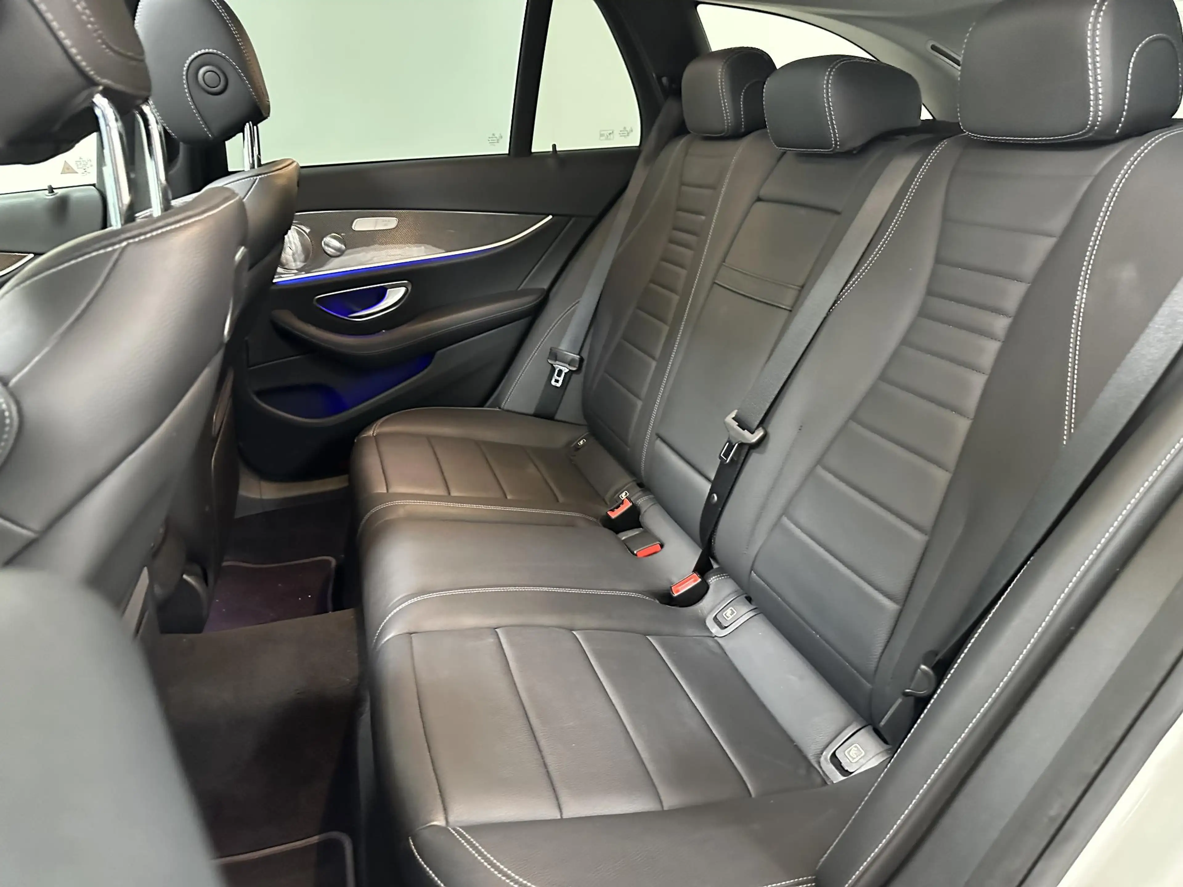 Mercedes-Benz E 400 Estate 4MATIC Premium Plus ELEKTRISCHE TRAKHAAK | — photo 8