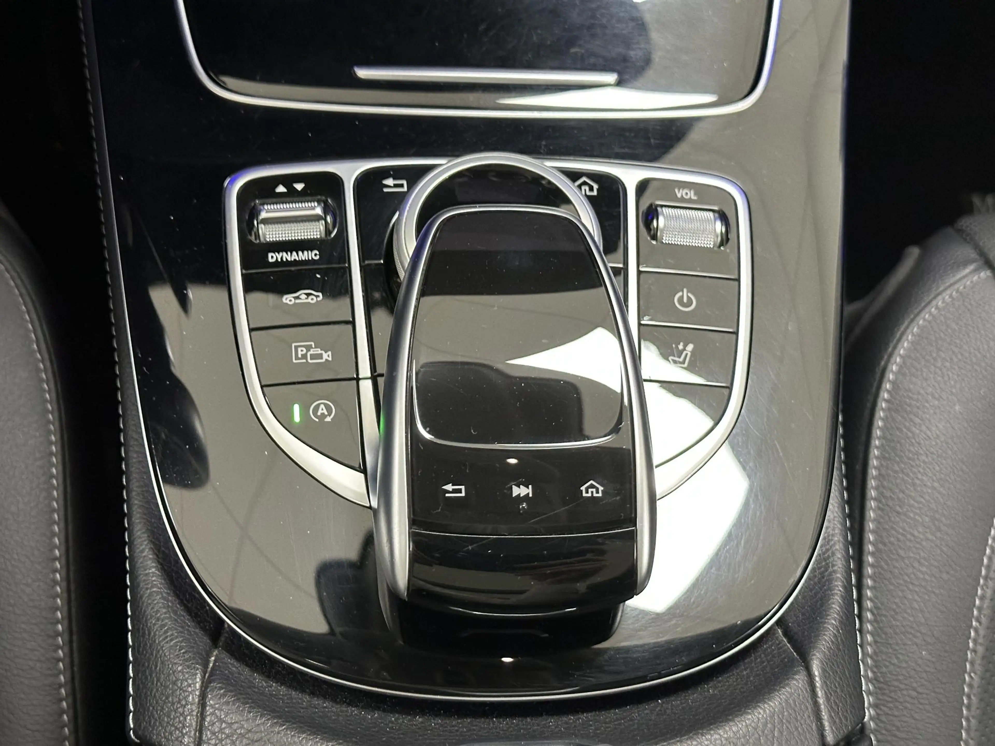 Mercedes-Benz E 400 Estate 4MATIC Premium Plus ELEKTRISCHE TRAKHAAK | — photo 17